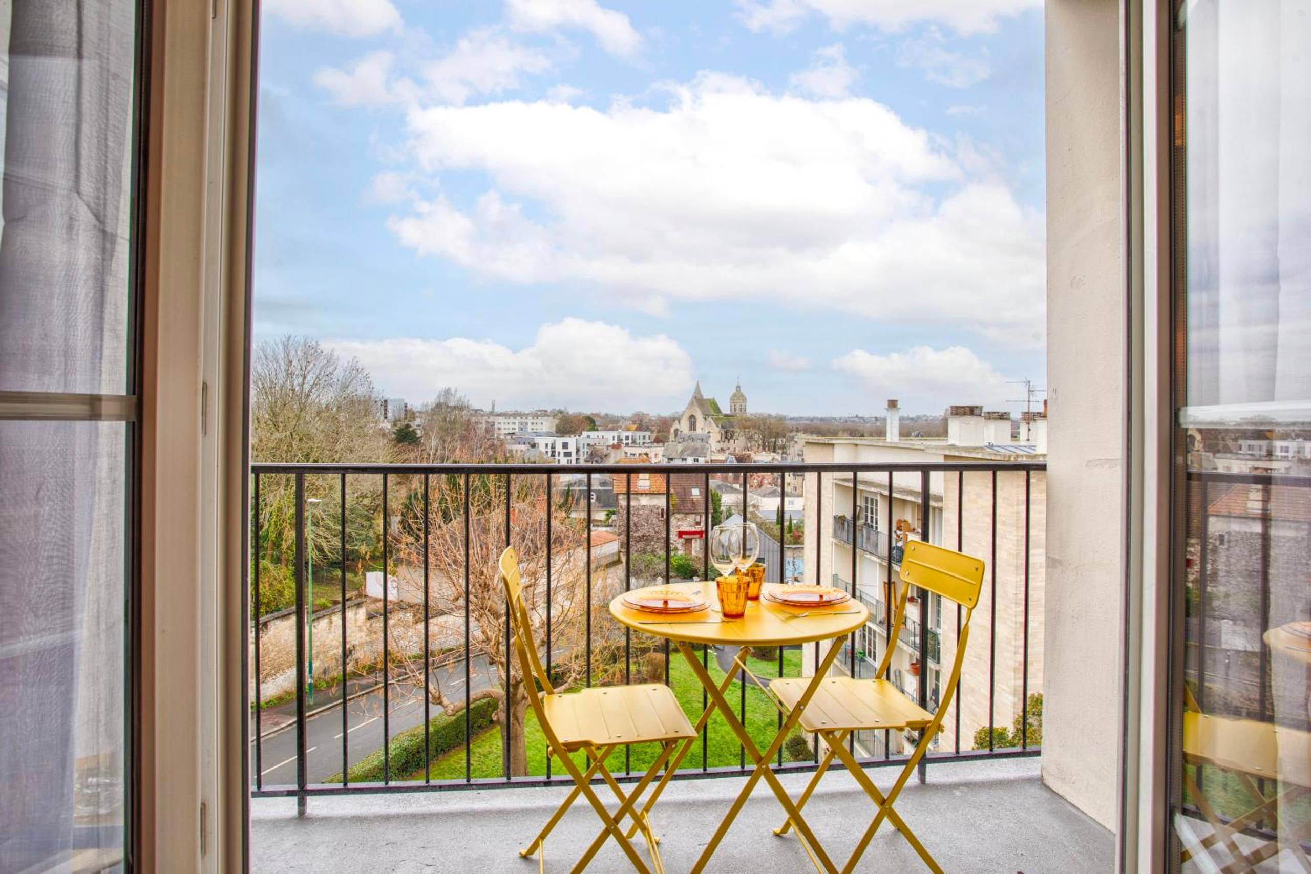 Vue du logement - Suite année 70 - Jacuzzi et Balcon