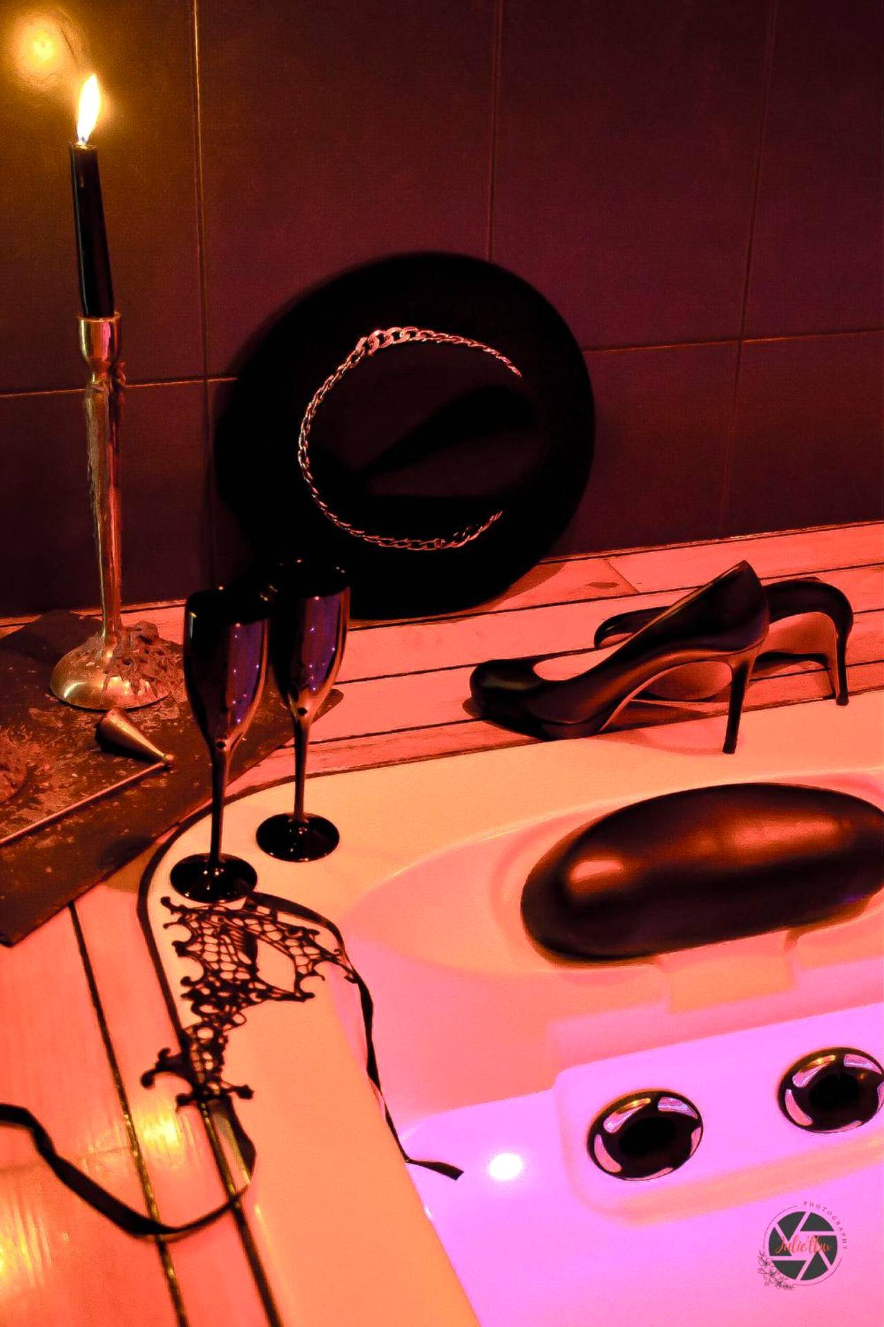 Photo du logement - SUITE 785 Chambre Jacuzzi Sauna - Montauban