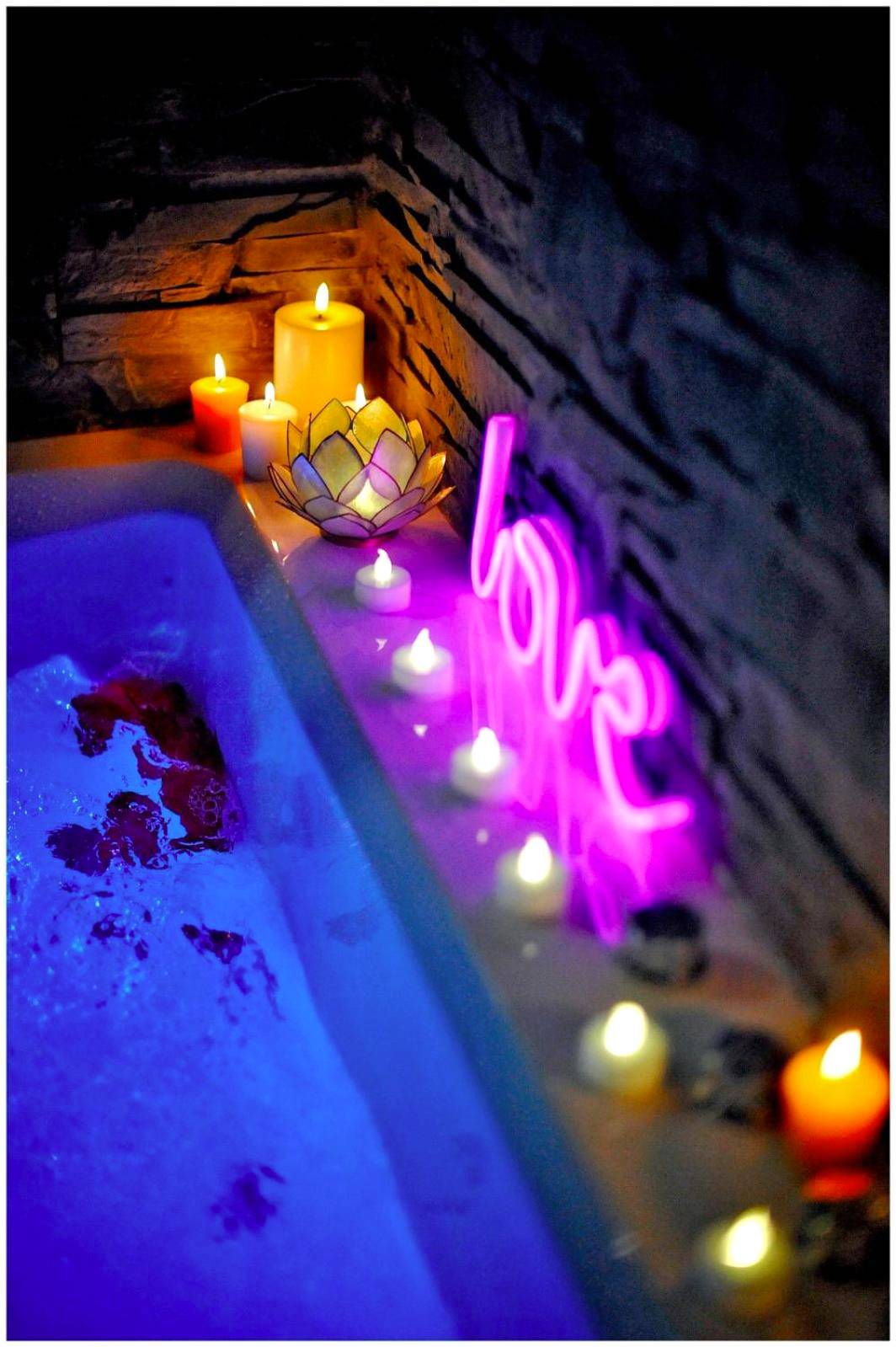 Photo du logement - La Suite 7ième ciel étoilé, SPA XXL, Lit sous les étoiles, 5 min centre