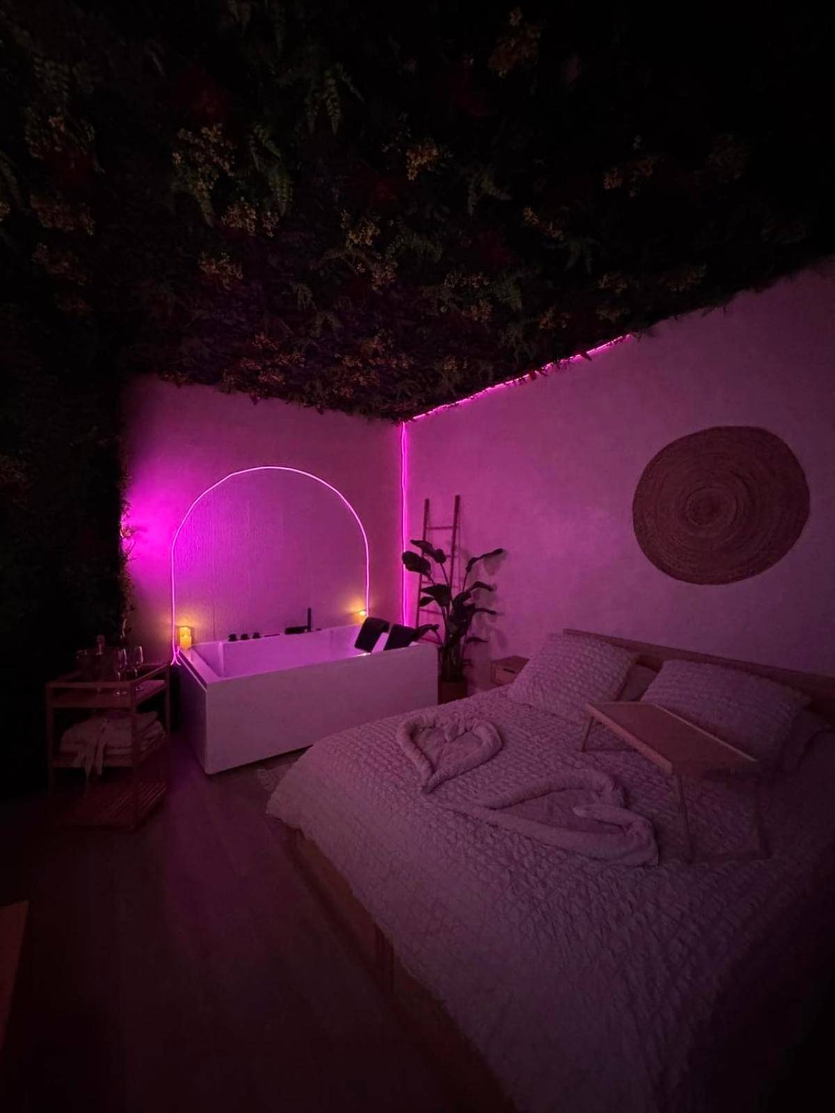 Vue interieure - Suite Bali Love - Love Room - Jacuzzi