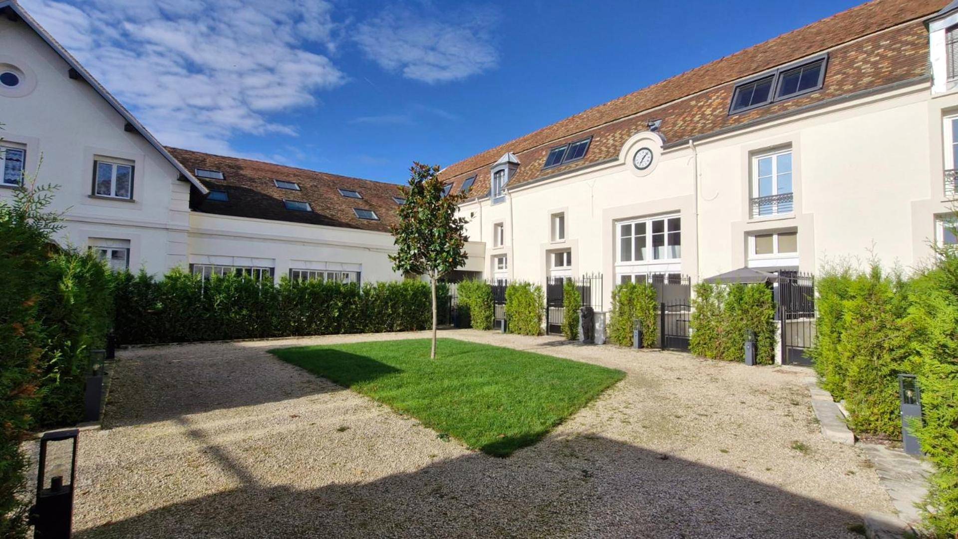 Photo du logement - La suite Baroque jacuzzi au cœur du château de Boissettes - Melun