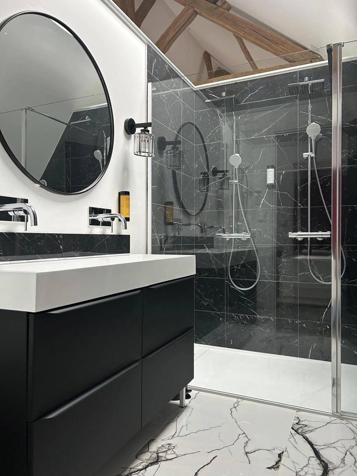 Photo du logement - La suite Baroque jacuzzi au cœur du château de Boissettes