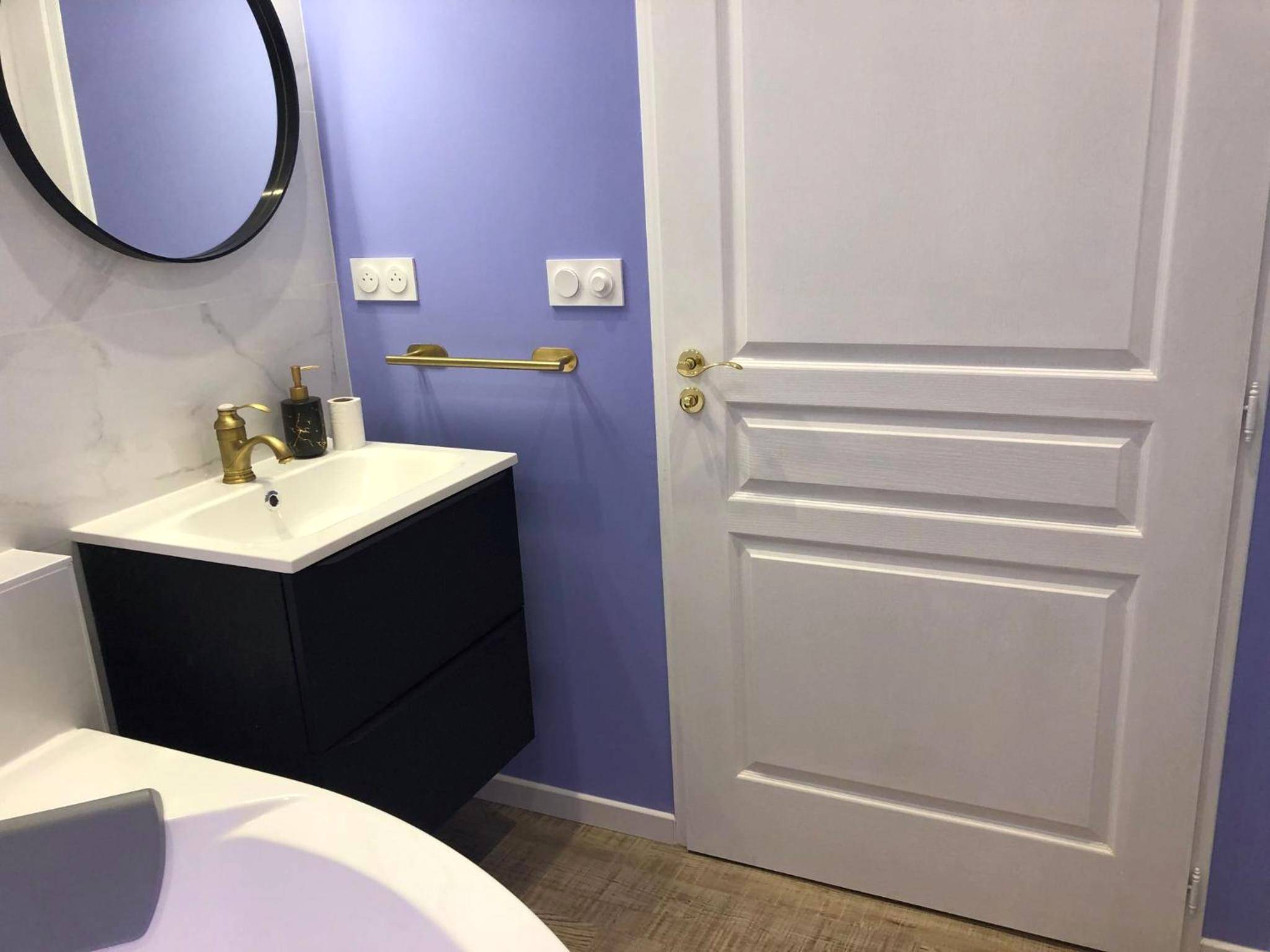 Photo du logement - Suite Bubbles Spa - Luxe - Centre Ville - calme - wifi