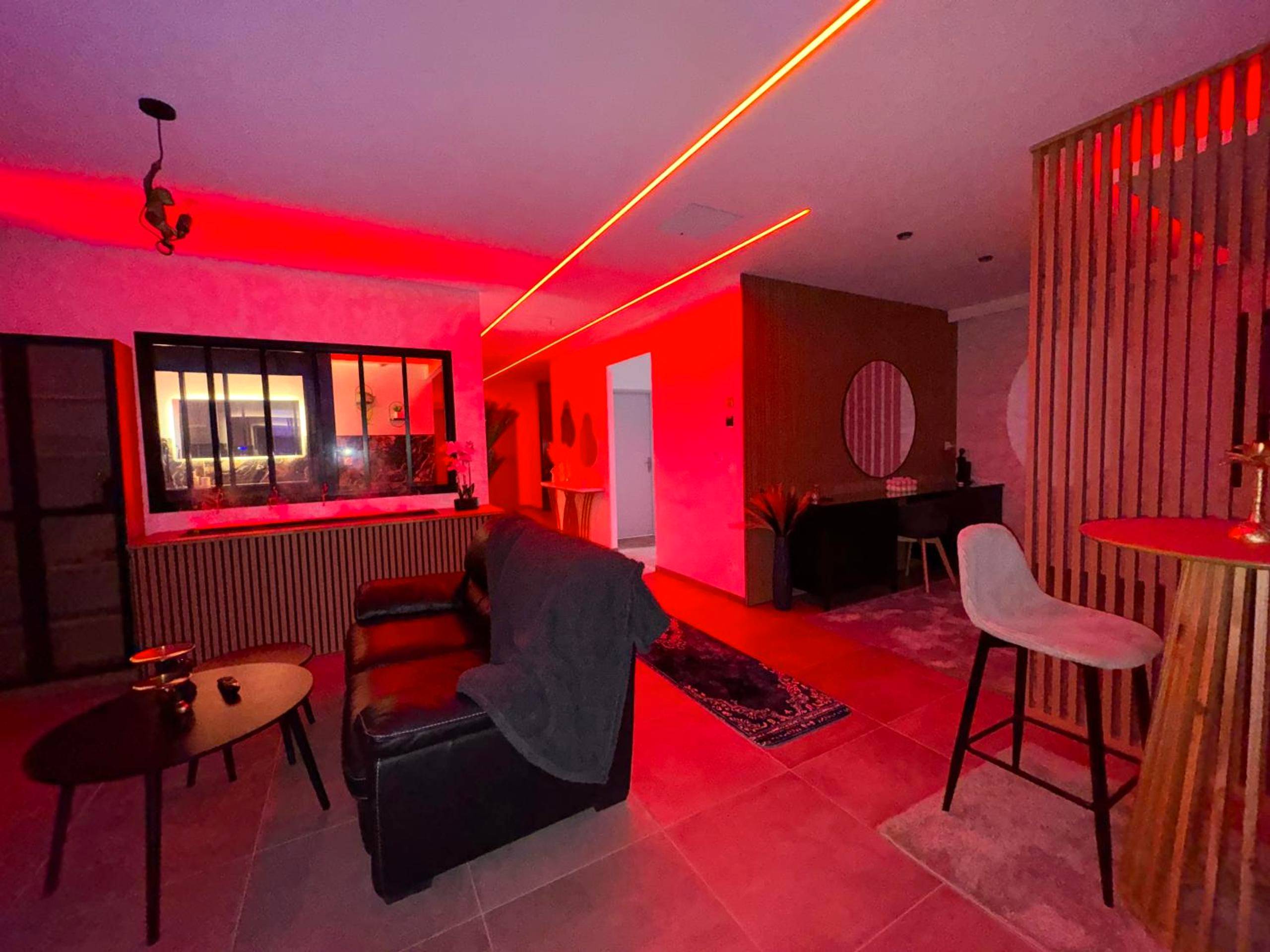 Vue interieure - Suite Camélia Luxury & Love