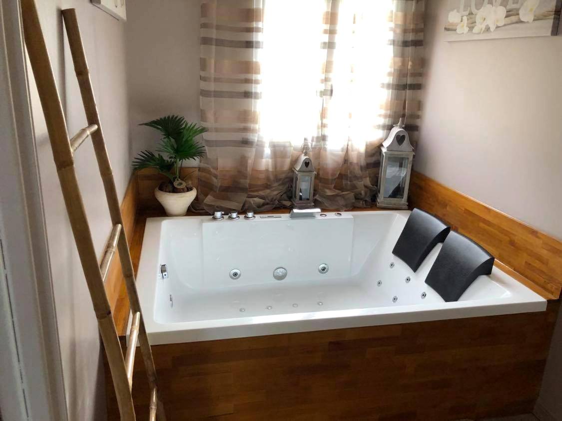 Vue du logement - Love Room Vexin - sur - Epte - La suite des charmelines