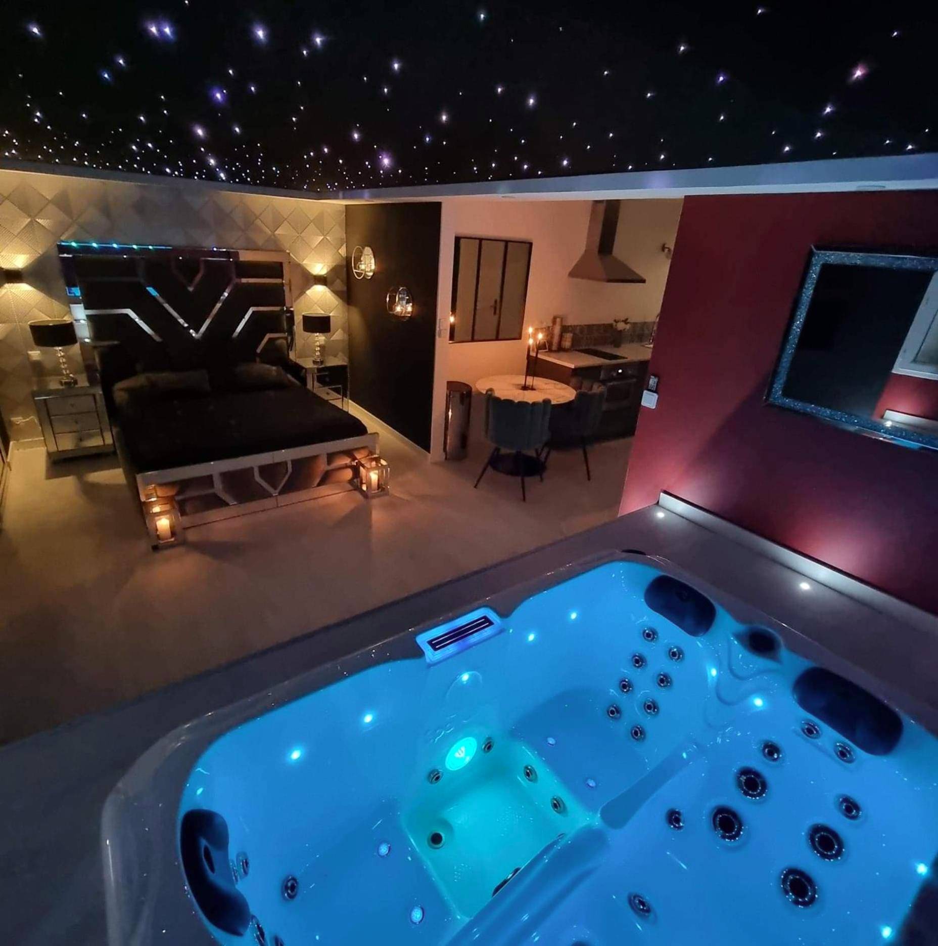 Detail du logement - Suite cristal LovingSpa avec jacuzzi privatif