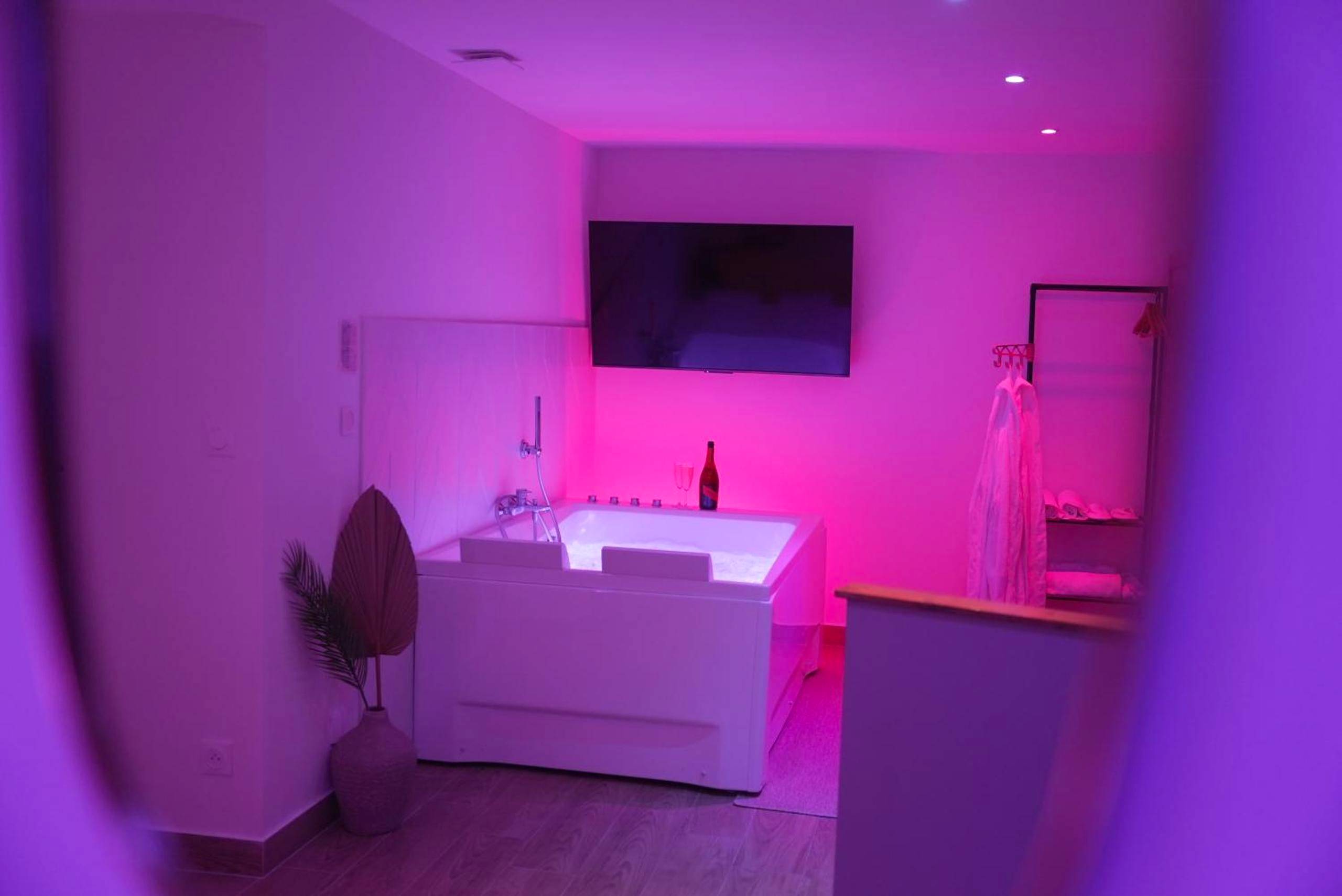 Photo du logement - Suite Détente - Spa & Sauna