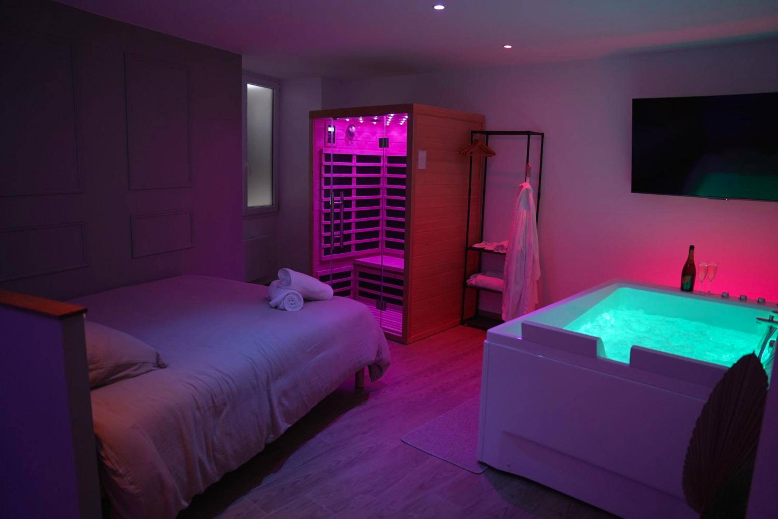 Photo du logement - Suite Détente - Spa & Sauna