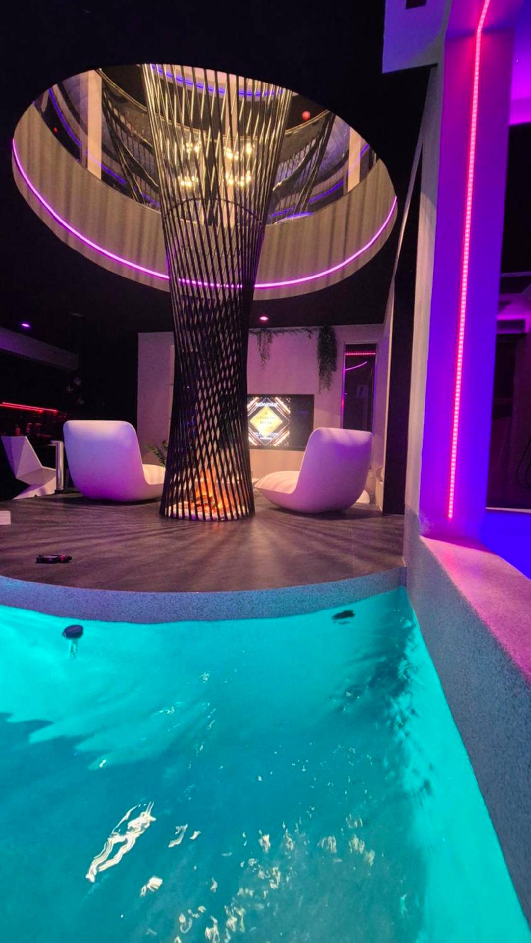 Photo du logement - Suite de luxe érotique chic - Coursan