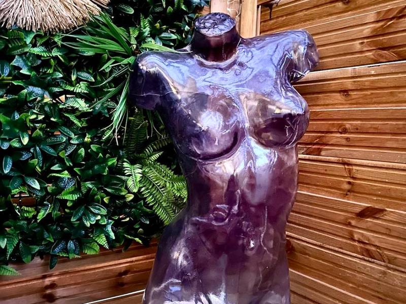 Photo - LA SUITE DE L'EXTASE - LOVE ROOM - Jacuzzi privé & Terrasse - Parking et Wifi Gratuit - ...