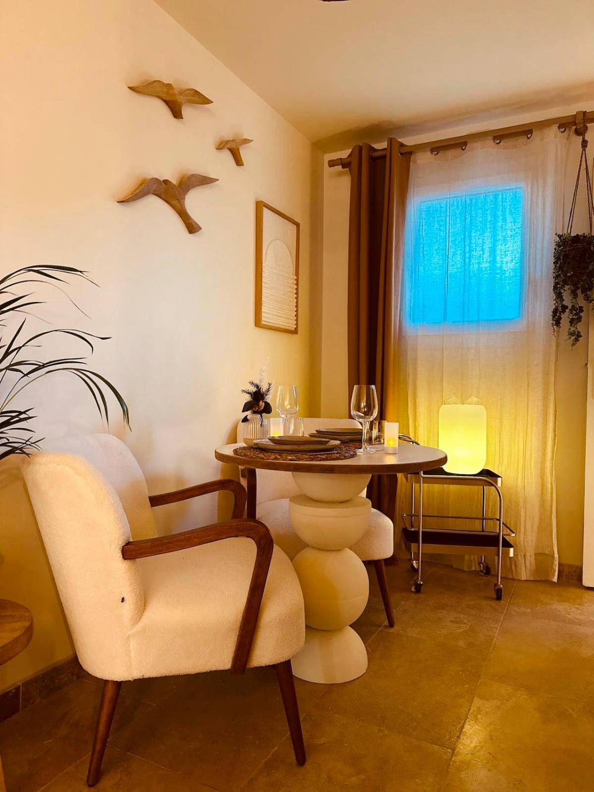 Photo - LA SUITE DE L'EXTASE - LOVE ROOM - Jacuzzi privé & Terrasse - Parking et Wifi Gratuit - ...