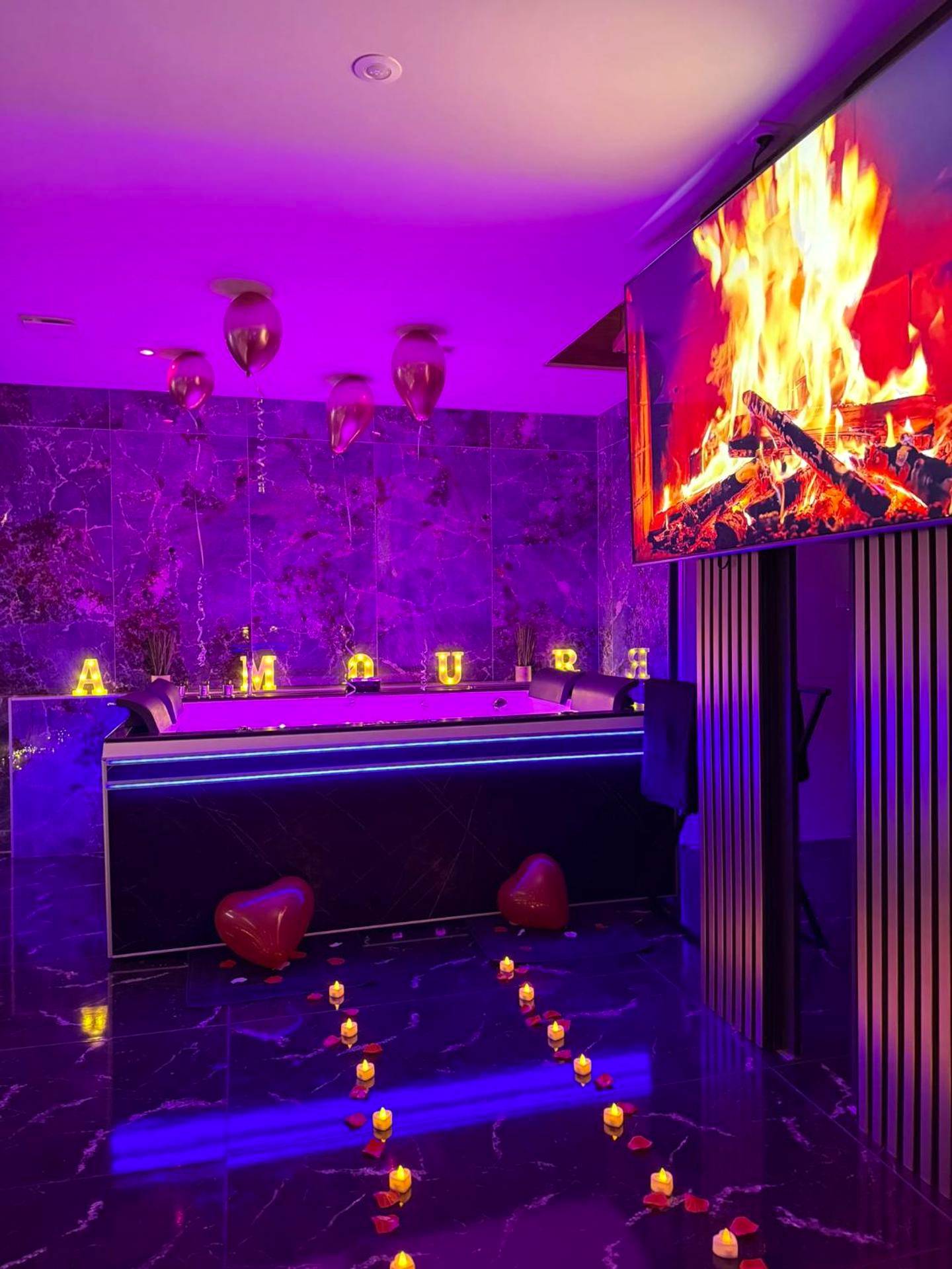 Photo du logement - La Suite Genève Gaillard - Jacuzzi Privé & Séjour Luxe - Gaillard