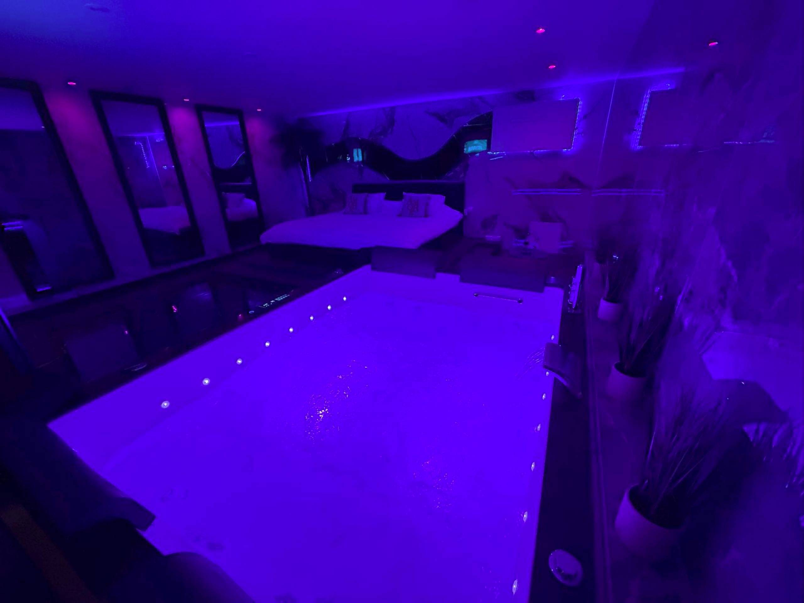 Photo du logement - La Suite Genève Gaillard - Jacuzzi Privé & Séjour Luxe