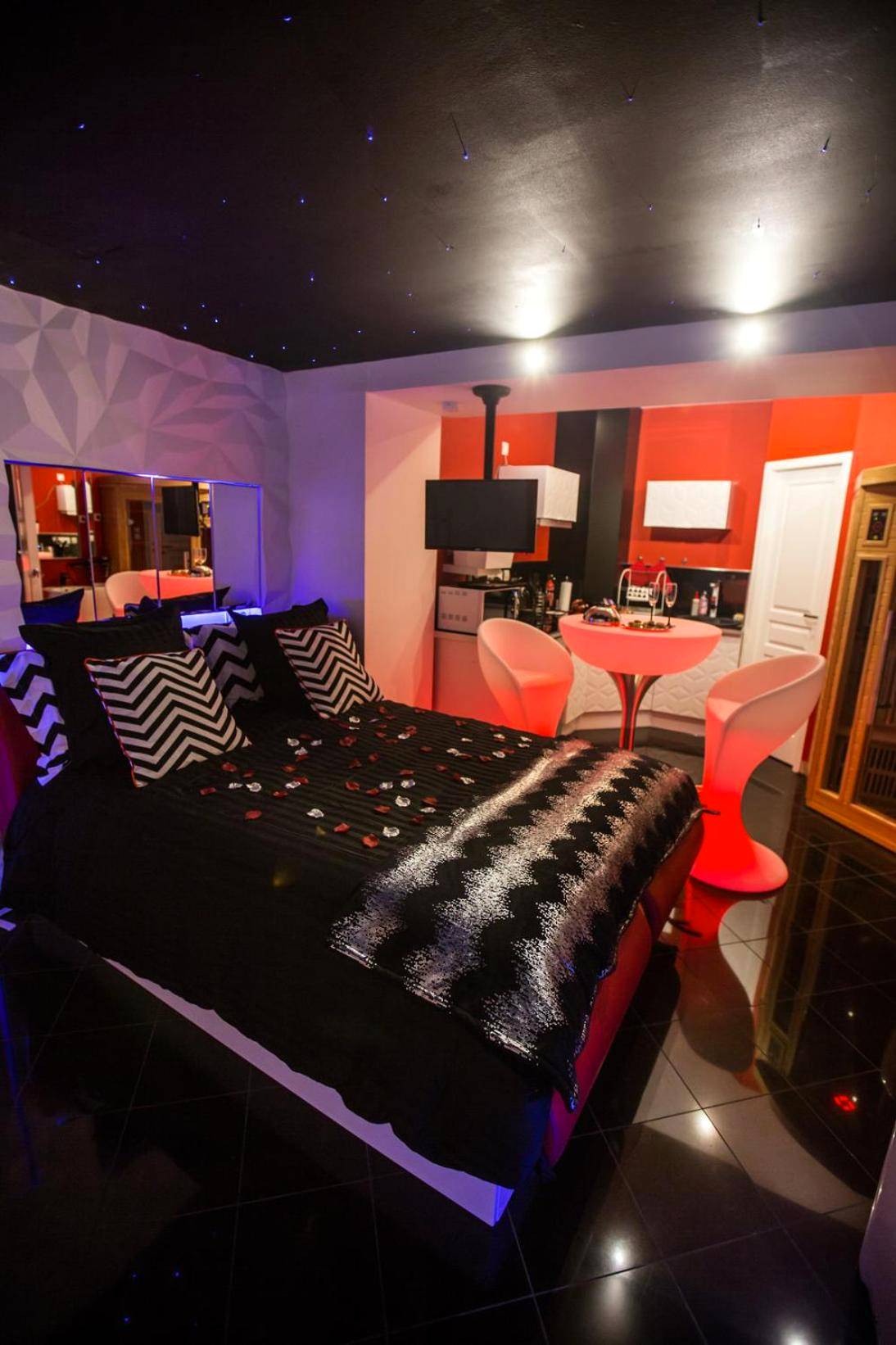 Photo du logement - Suite Glamour & Spa - Dijon