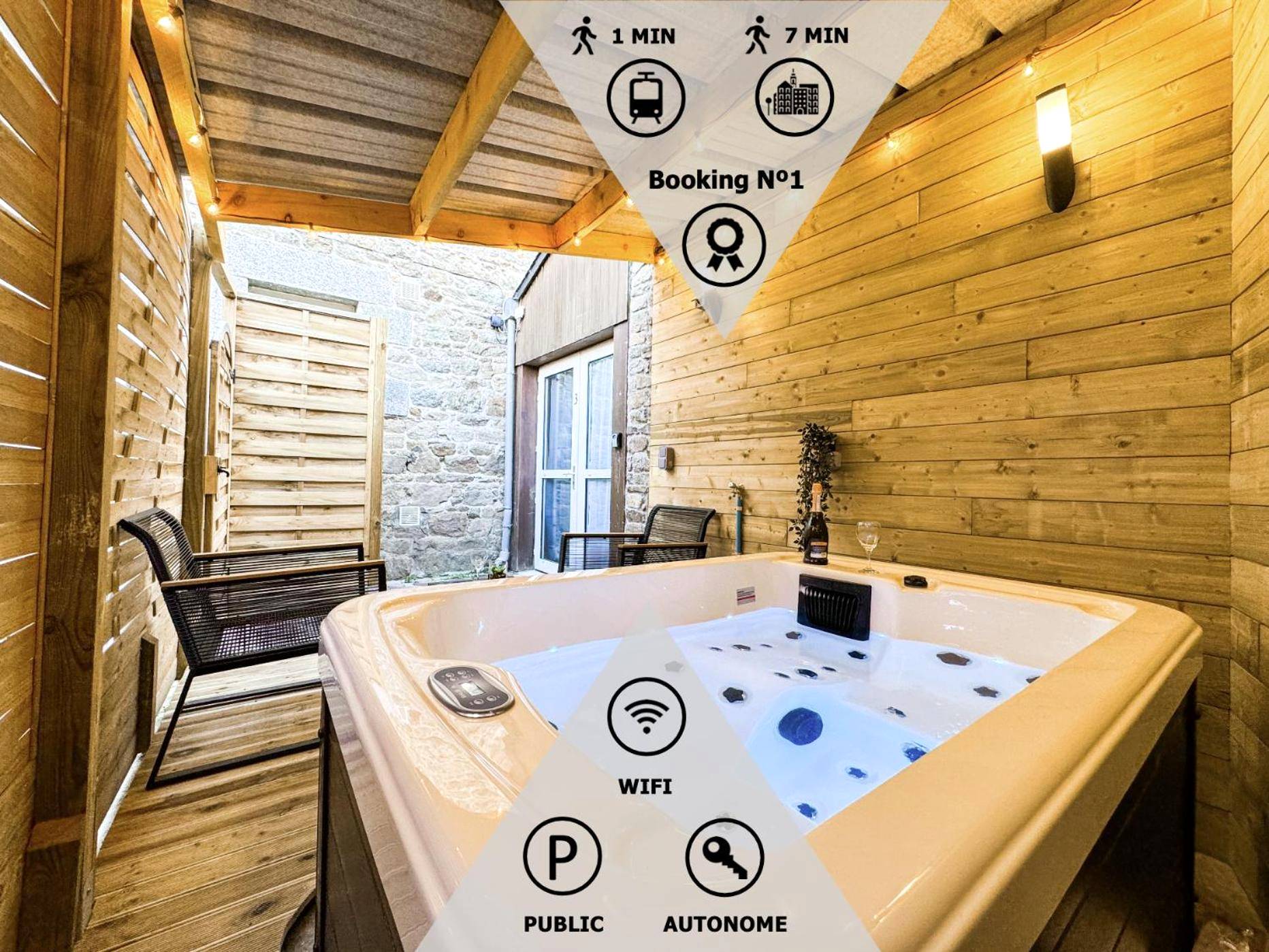 Jacuzzi privatif sous terrasse couverte - Love Room Guingamp - Suite romantique JACUZZI privatif chauffé à 37 GARE
