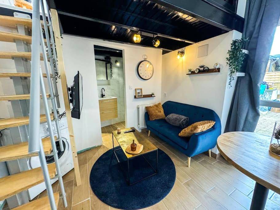 Photo du logement - Suite romantique JACUZZI privatif chauffé à 37 GARE - Guingamp