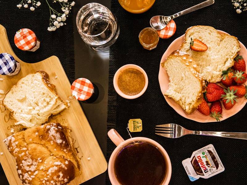 Photo du logement - Suite romantique avec Jacuzzi - Hypercentre, Place Jean Jaurès - Montpellier
