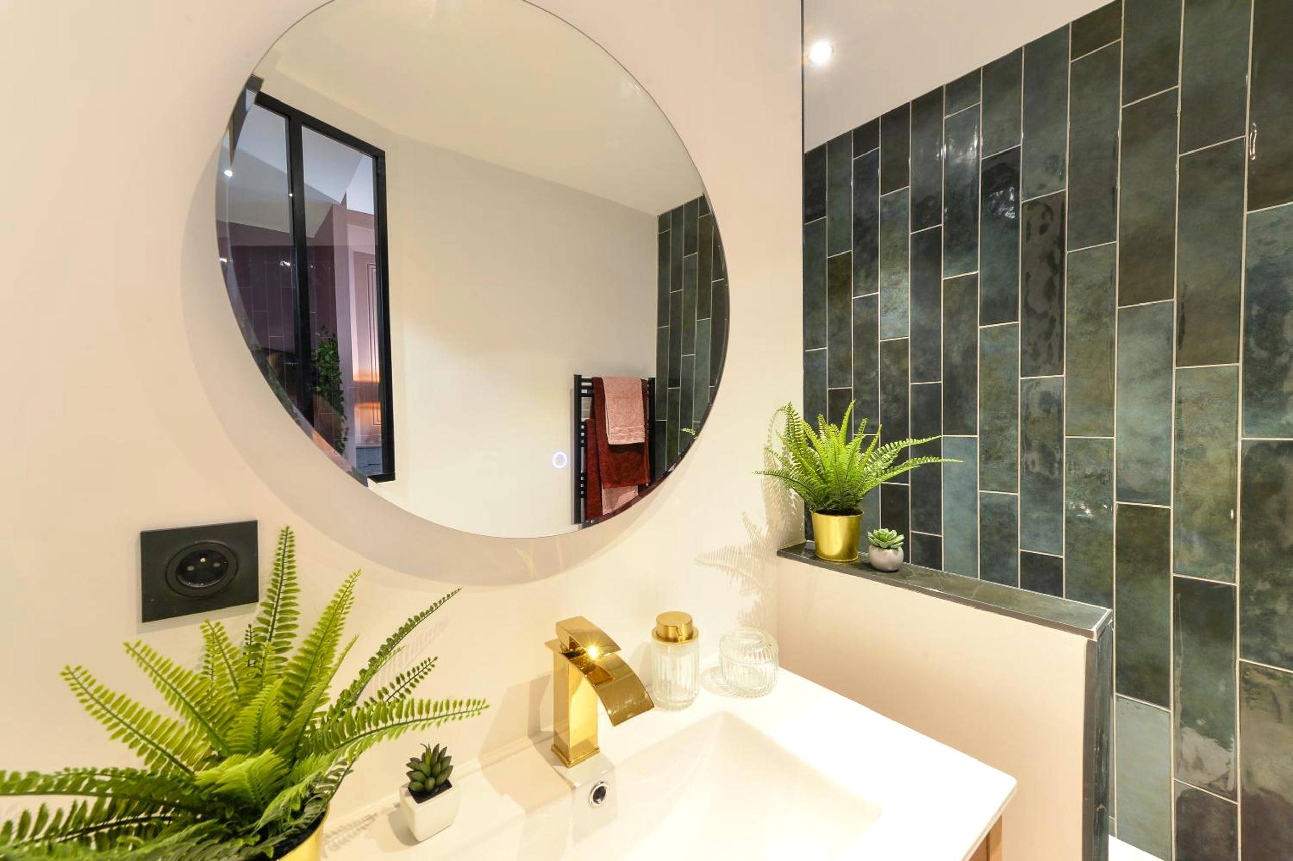 Photo du logement - Suite jacuzzi, chic romantique climatisé à 50 m du metro