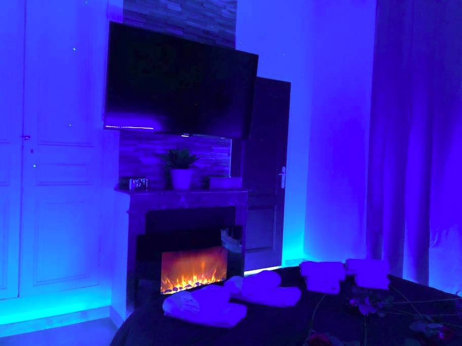 Photo du logement - La suite romantique Jacuzzi,parking gratuit,centre