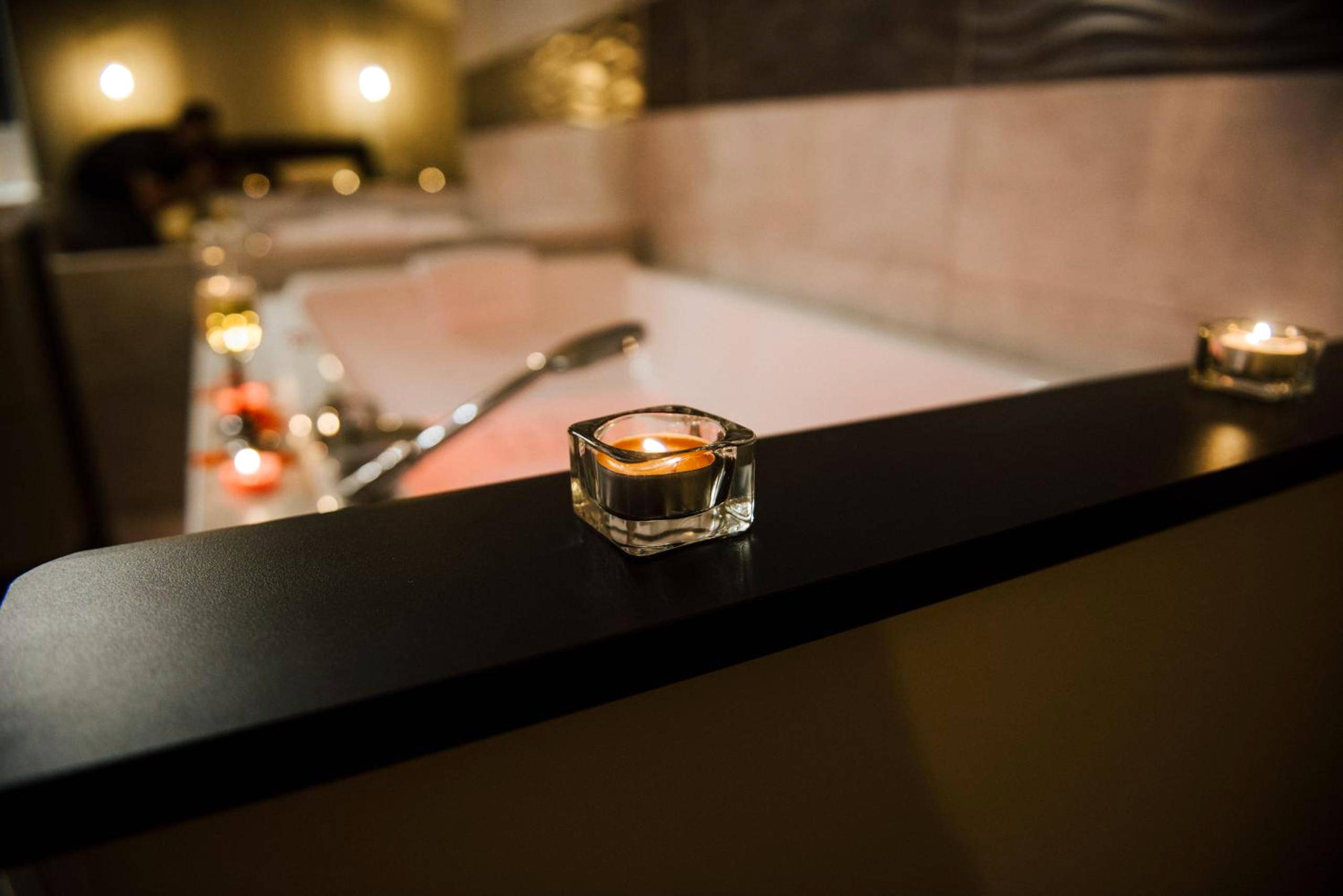 Photo du logement - La Suite Romantique avec Jacuzzi au Cœur de Perpignan