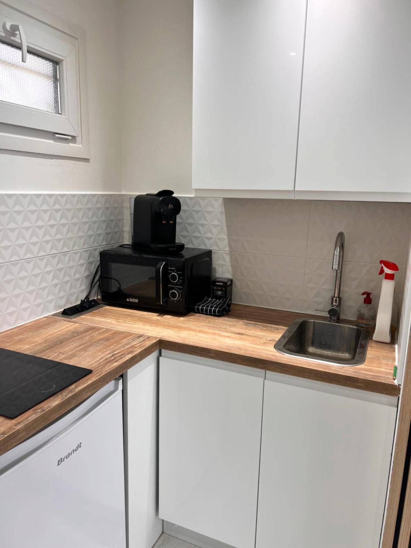 Photo du logement - Suite jacuzzi 2 min de la mer - La Ciotat