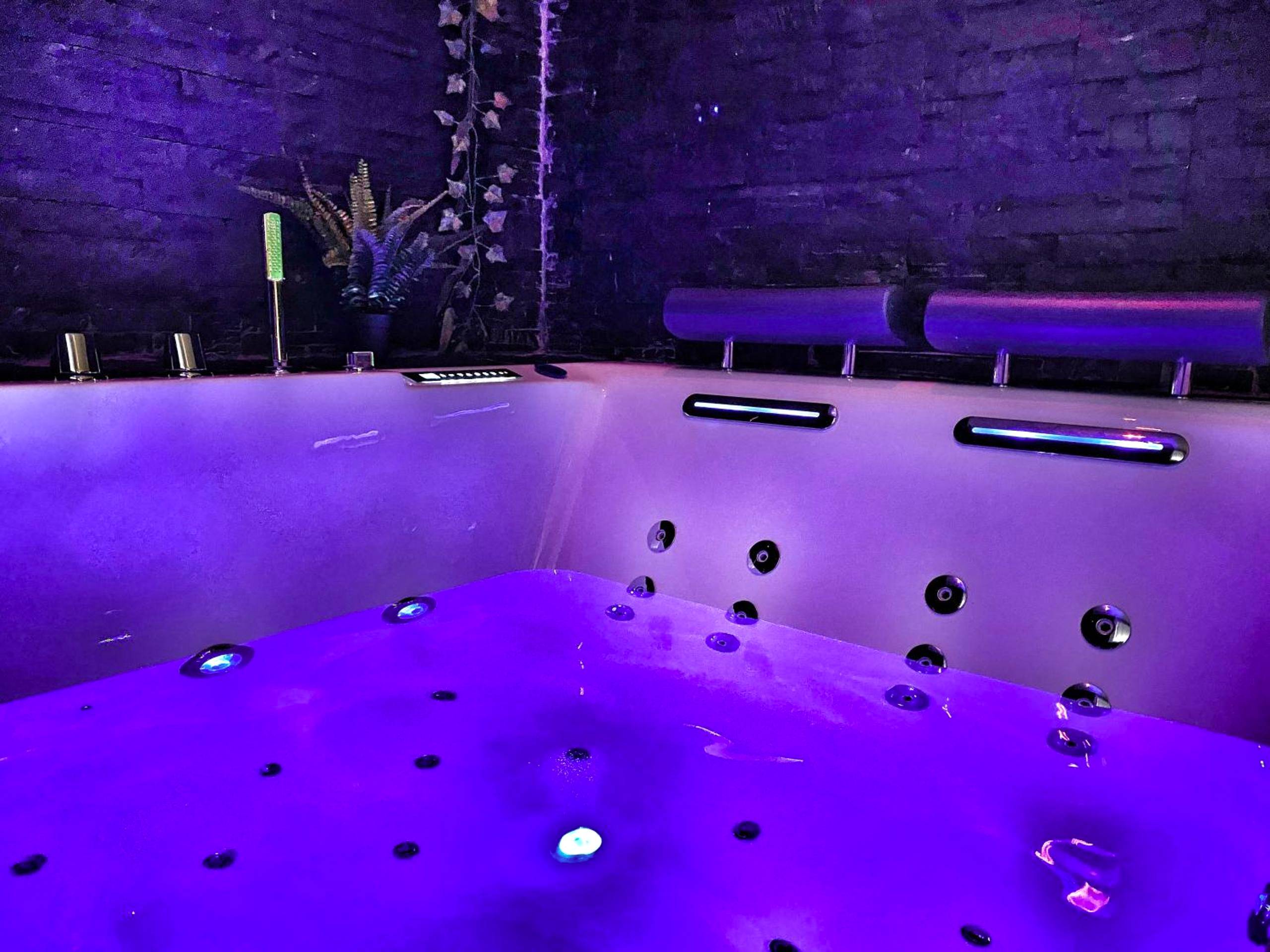 Photo du logement - Suite Jacuzzi Privatif Plage Des Catalans