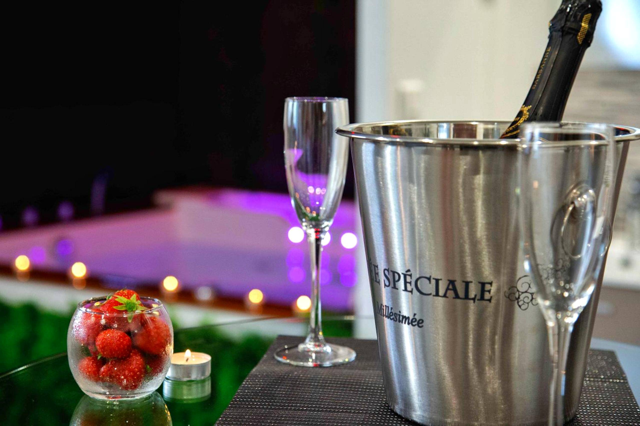 Photo du logement - Suite Jacuzzi Privatif Plage Des Catalans