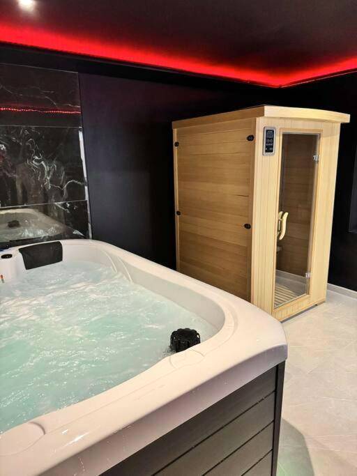 Vue du logement - Suite romantique avec jacuzzi et sauna