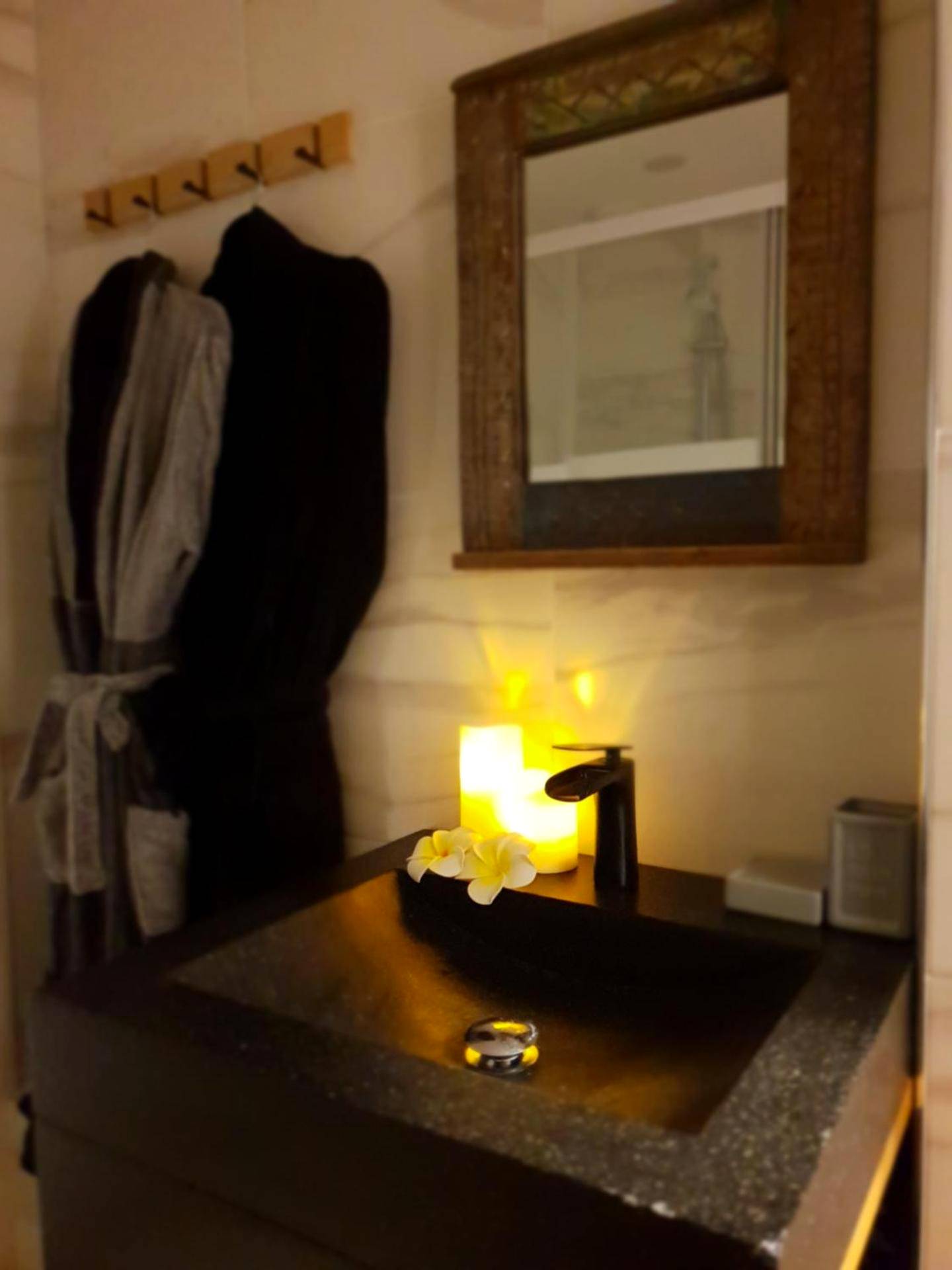 Photo du logement - Suite room jacuzzi sauna privatif illimité Clisson