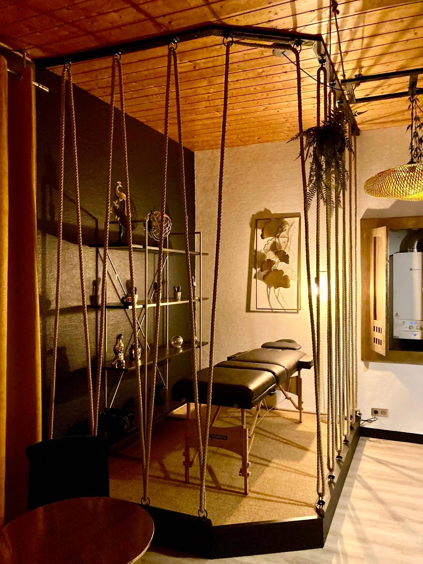 Photo du logement - SUITE KASSIOPEE, romantisme, balnéo, sauna