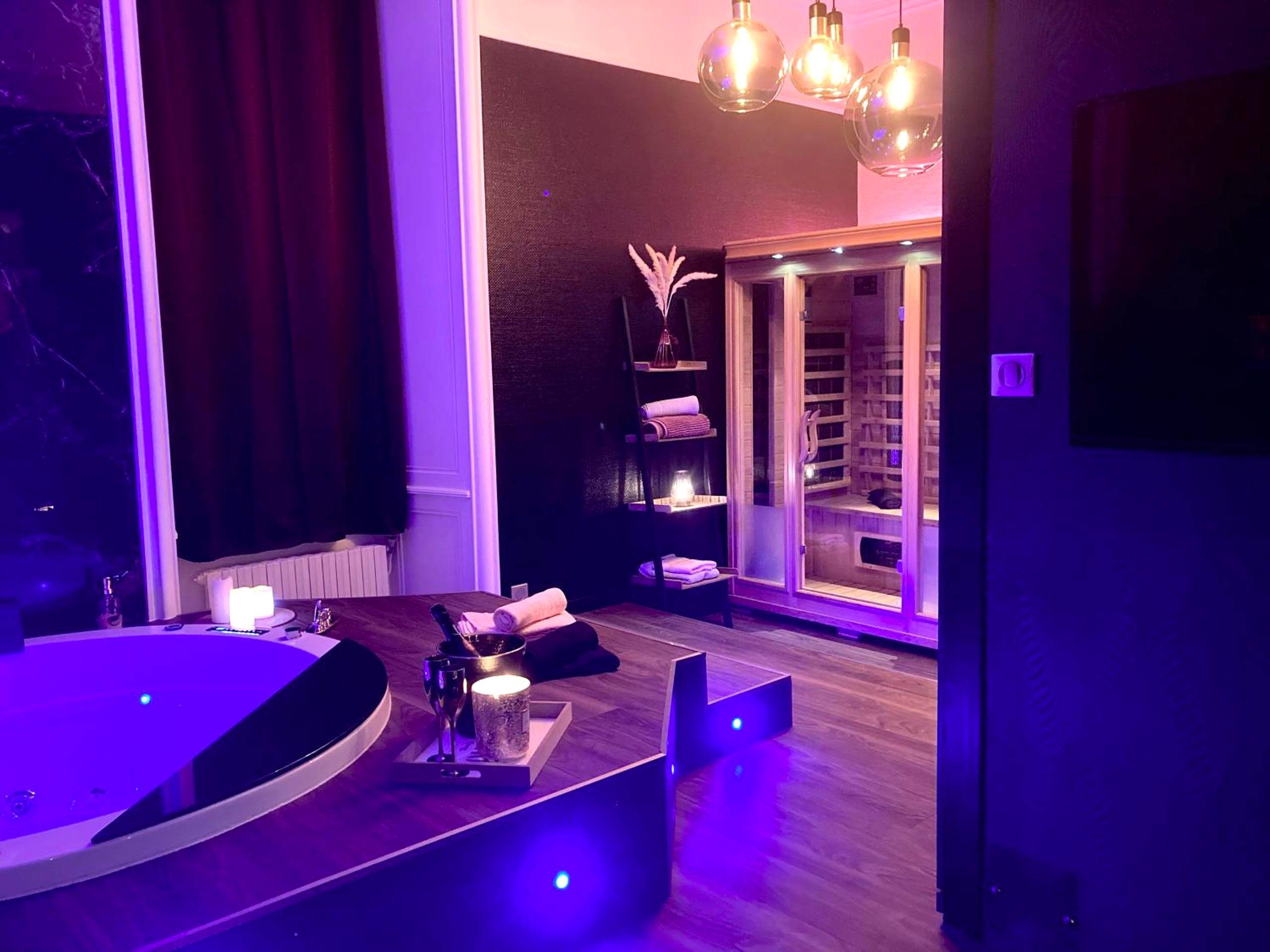 Photo du logement - SUITE KASSIOPEE, romantisme, balnéo, sauna - Quimperlé