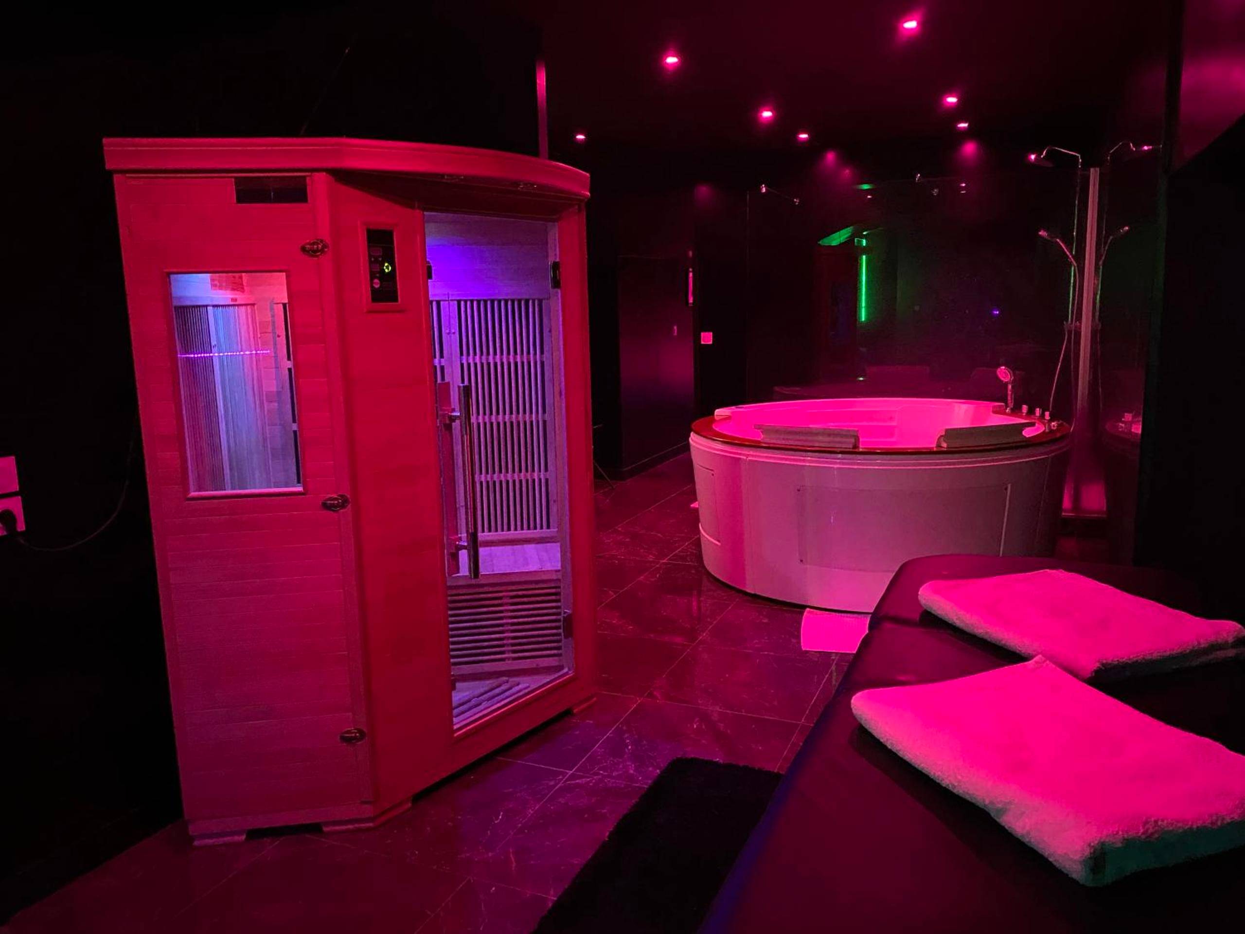 Photo du logement - La Suite Marylin, Loft de 90m2 avec Sauna et Jacuzzi