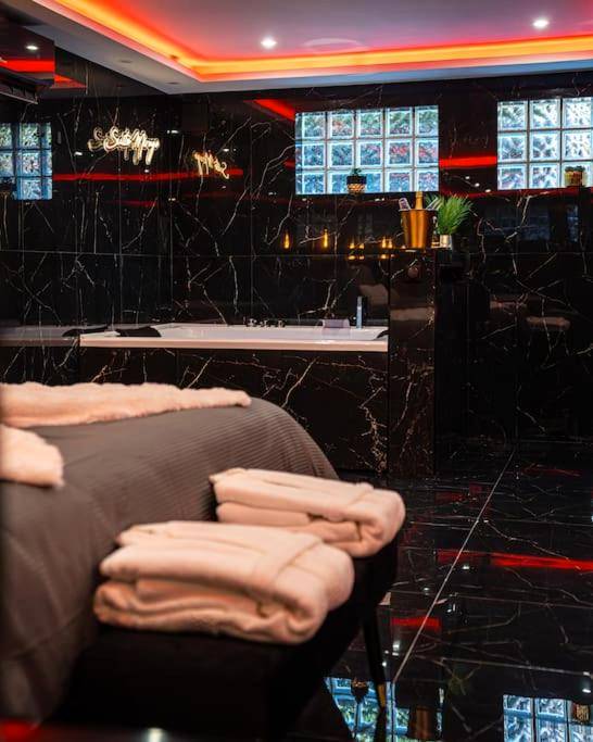 Photo du logement - Découvrez la Suite Mirage à 30 minutes de Paris