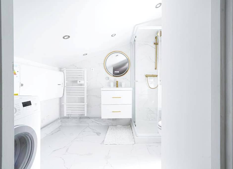 Photo du logement - Suite Moana SPA Jacuzzi proche de Paris - Melun