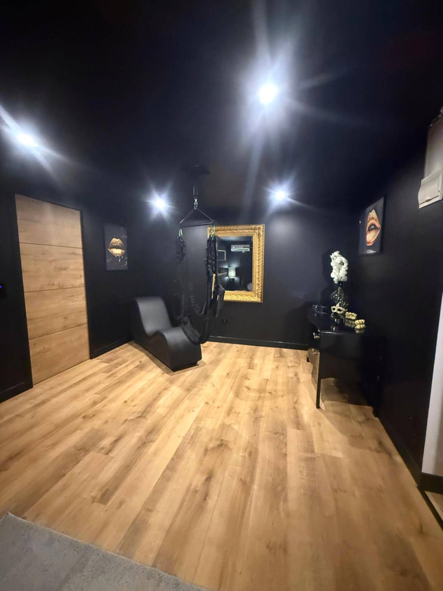 Photo du logement - Loveroom La suite des murmures