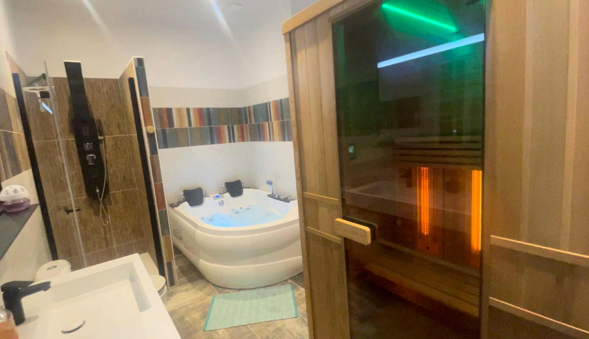 Photo du logement - Suite prestige « Paradis » 5* au Moulin d’Albias - Montauban