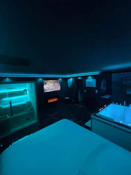 Photo du logement - La Suite Prestige Jacuzzi,Sauna,Netflix,Disney