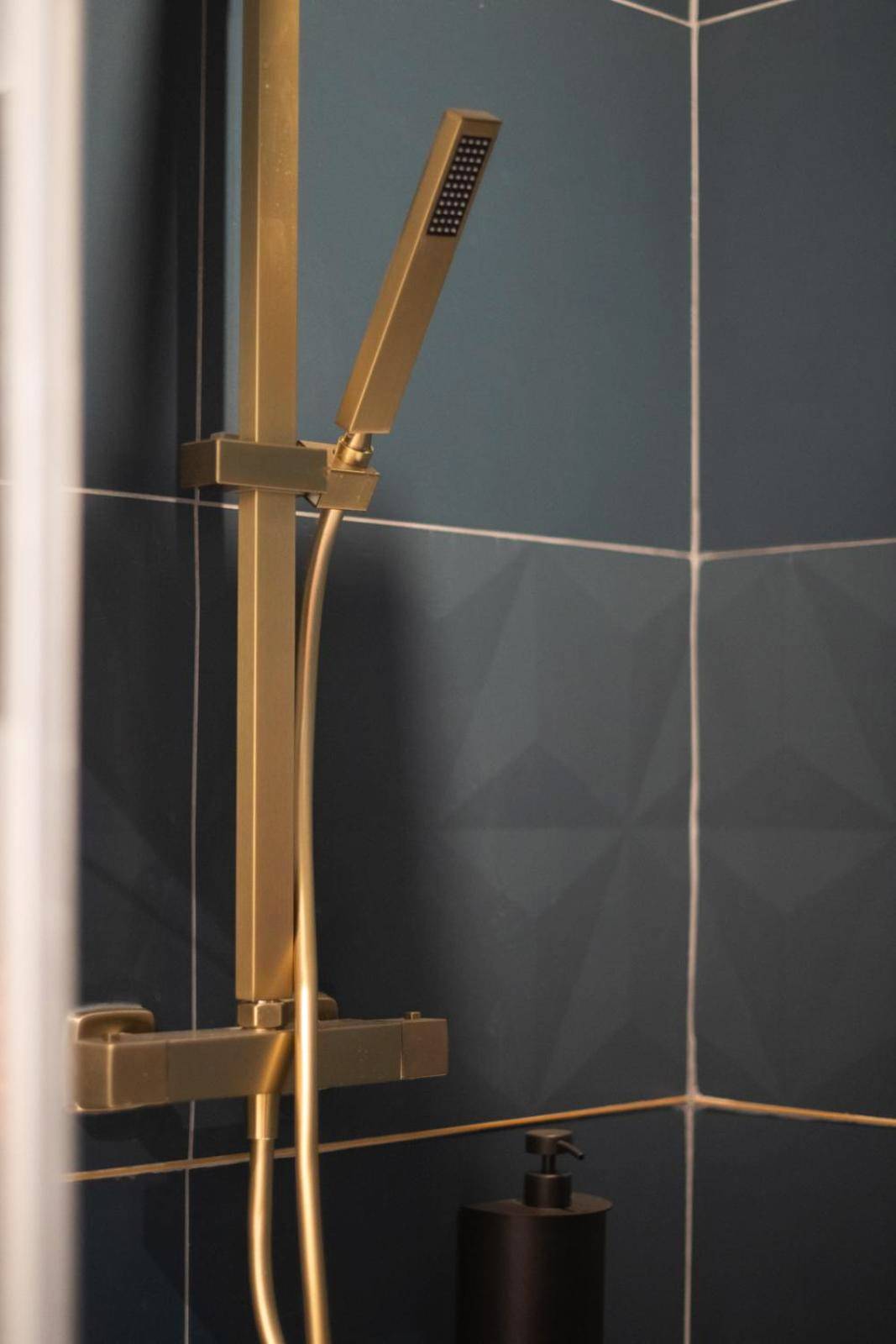 Photo du logement - Suite Prohibition - Love & atypique room sauna & spa