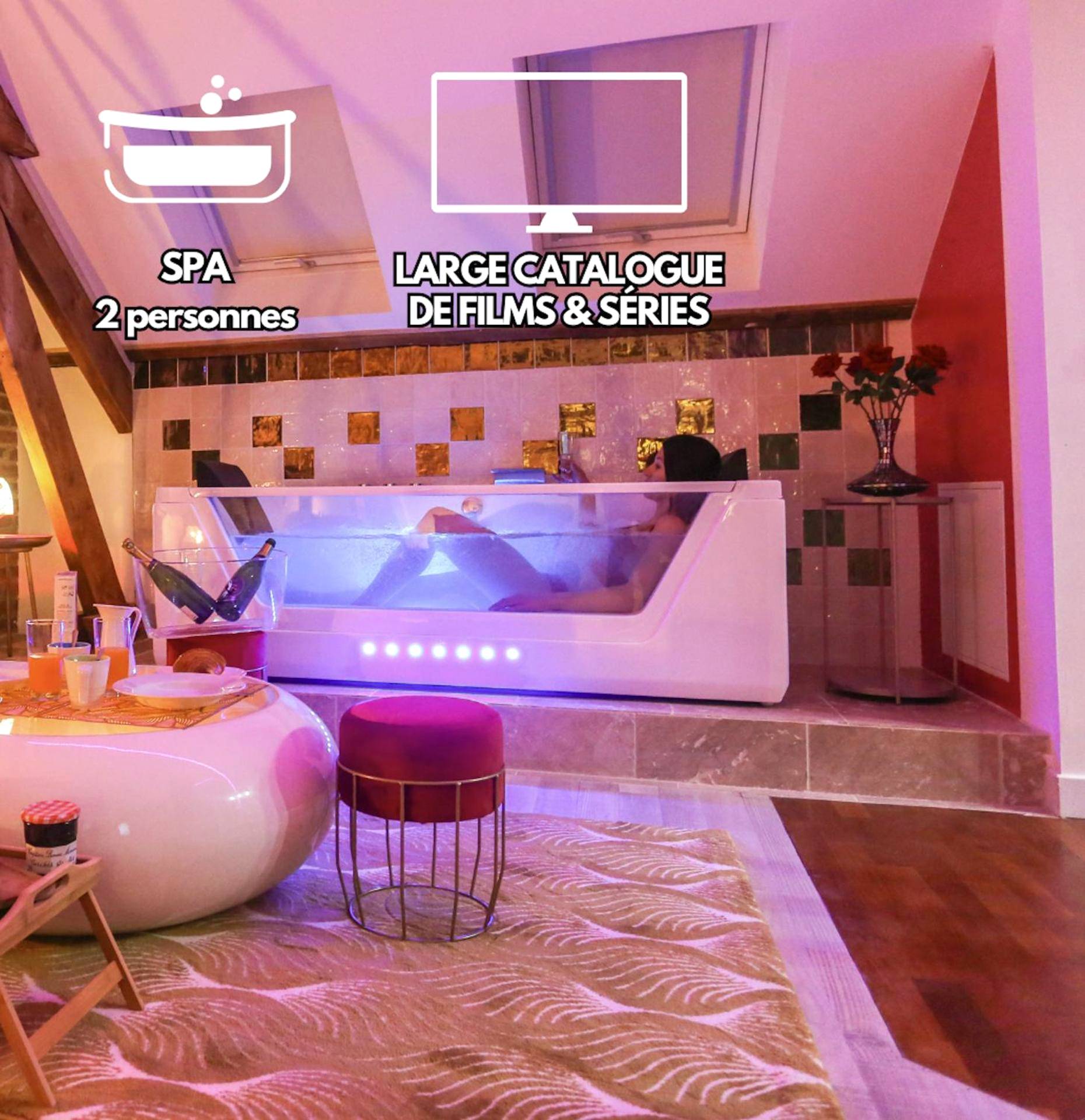 Vue principale - Love Room Amiens - Suite Romantique 45m2 - Amiens Centre - SPA & Parking