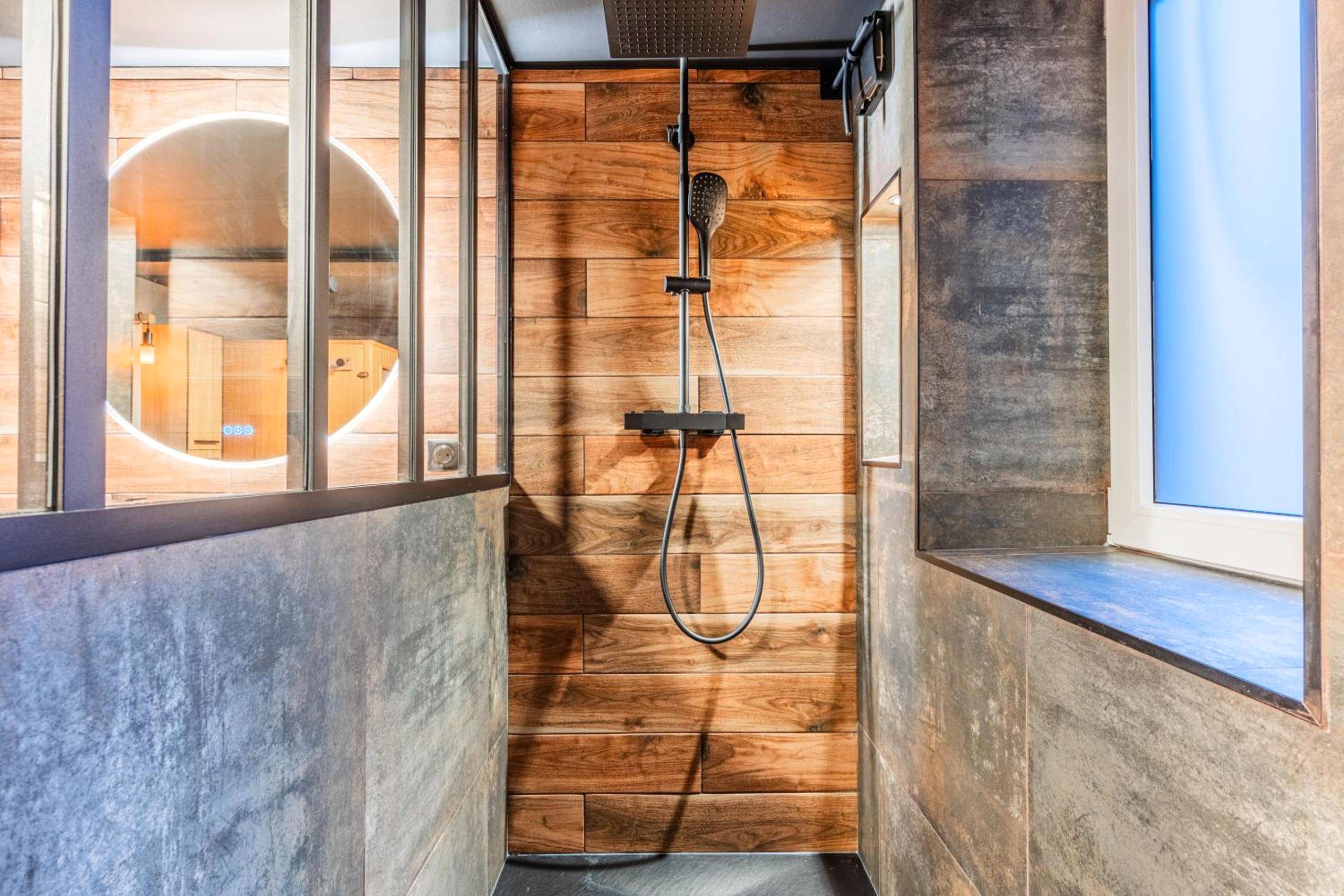 Photo du logement - Suite romantique & Spa privatif pour 2 en Alsace