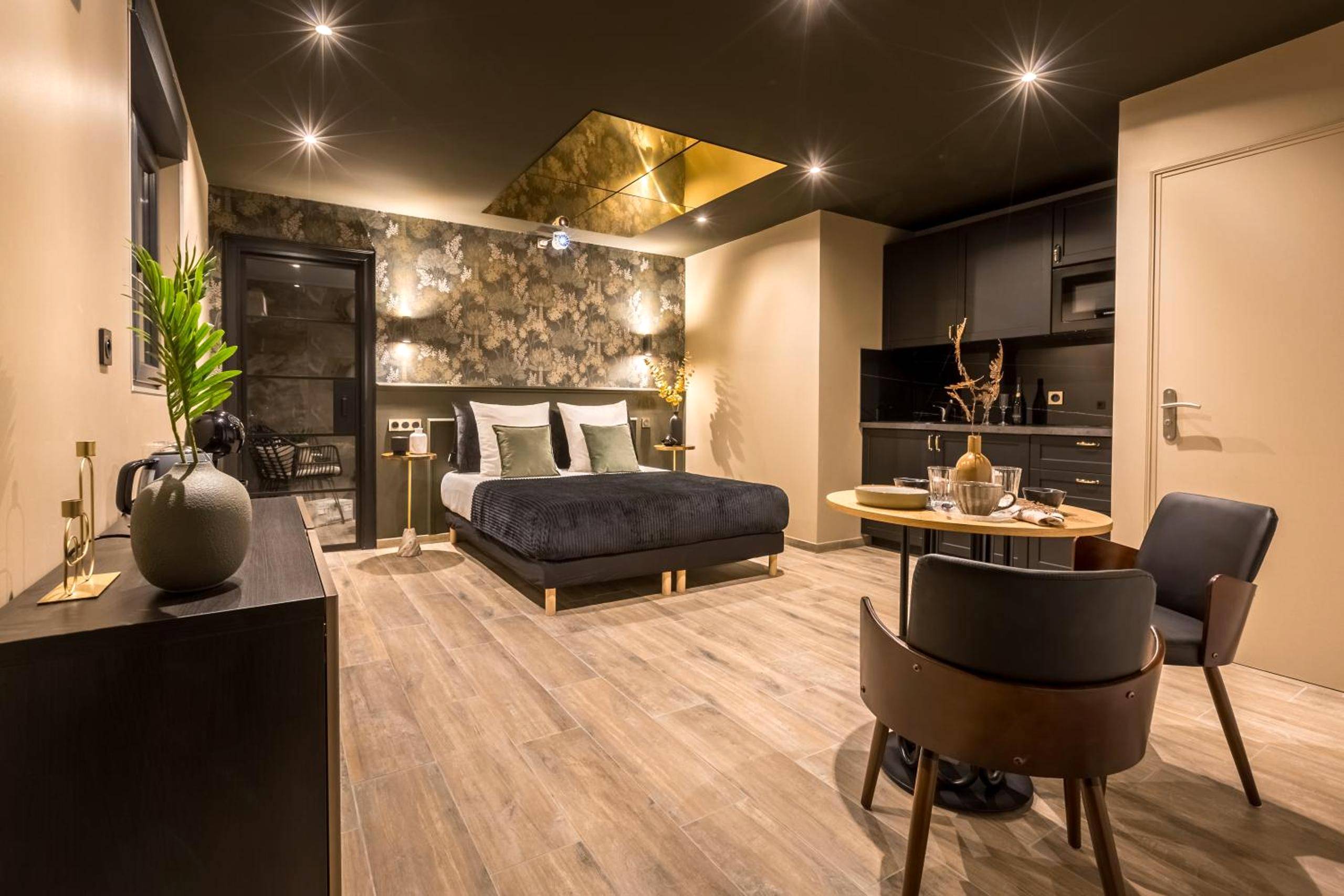Vue principale - Love Room Arras - Suite & Spa Le Clandestin ARRAS