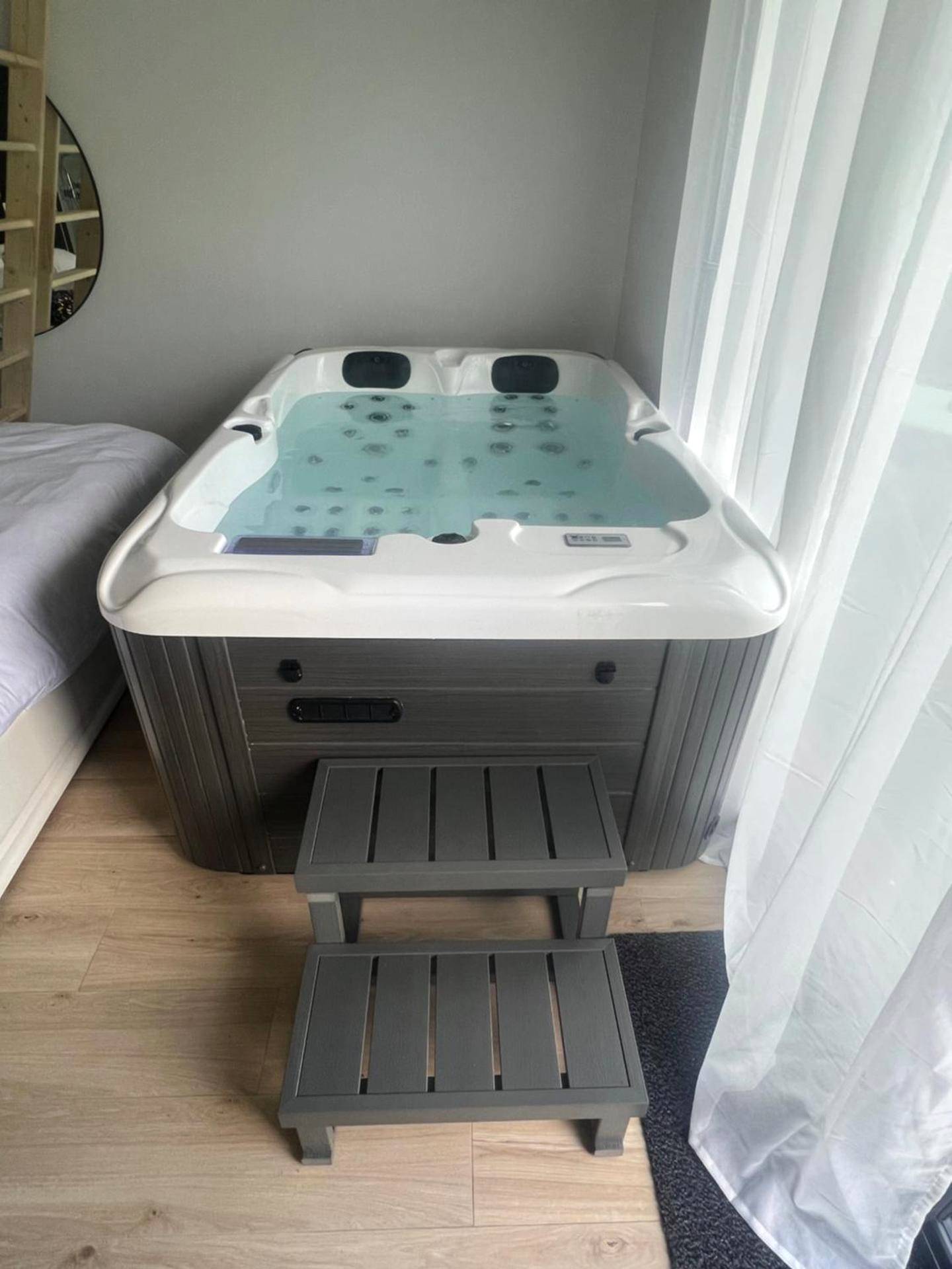 Photo du logement - Suite romantique avec Spa et filet suspendu