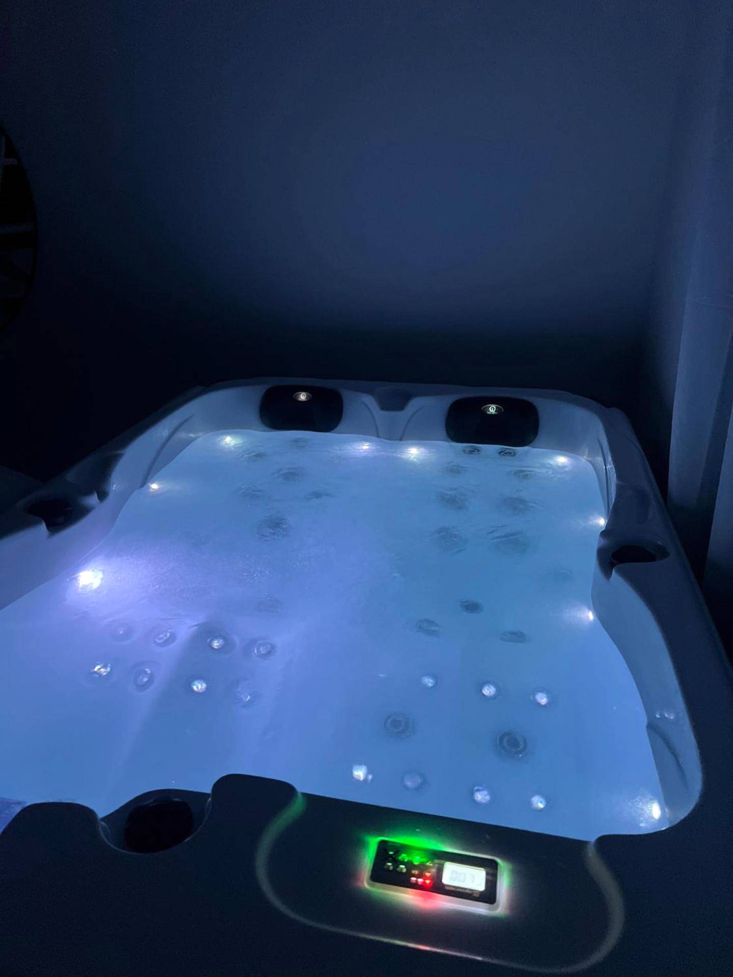 Photo du logement - Suite romantique avec Spa et filet suspendu - Auteuil