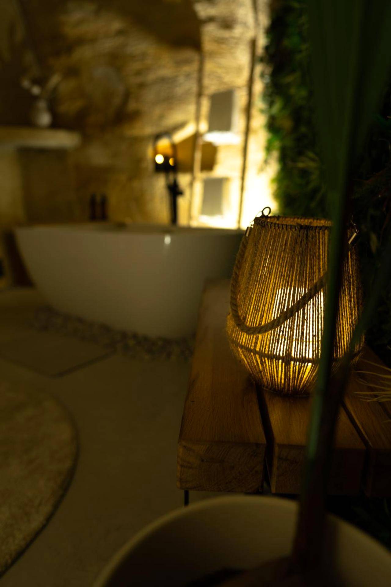 Photo du logement - Suite troglodyte & spa privé - Luxe et détente - Doué - en - Anjou