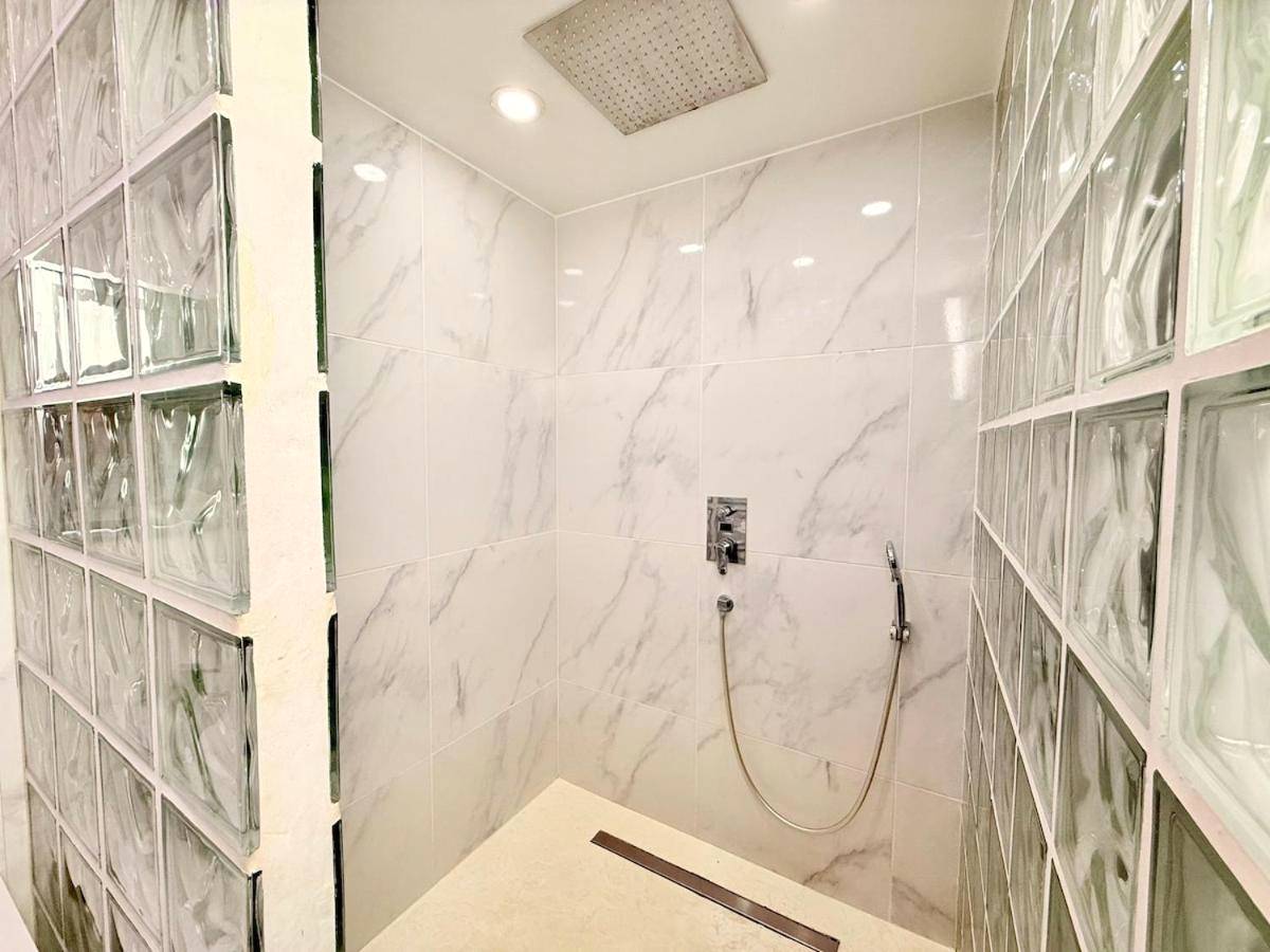 Photo du logement - Les Suites Bisous Metz - Jacuzzi & Private Sauna