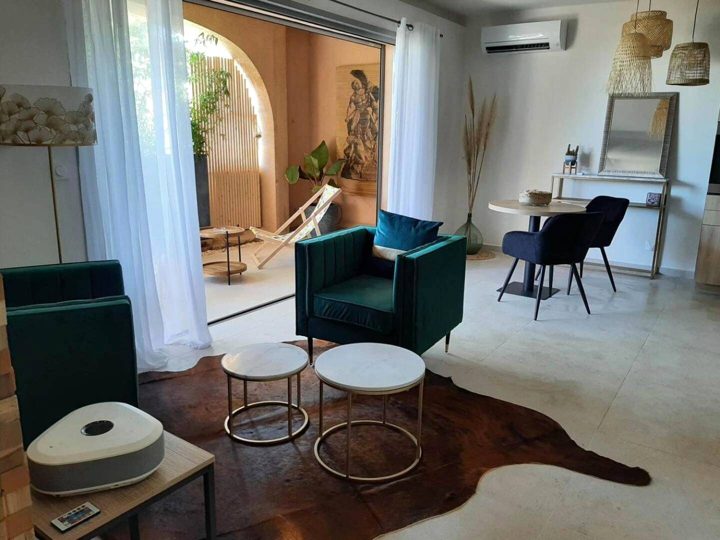 Photo du logement - Suites JM - Le temps d'une Escale (Jacuzzi & Vue Mer)