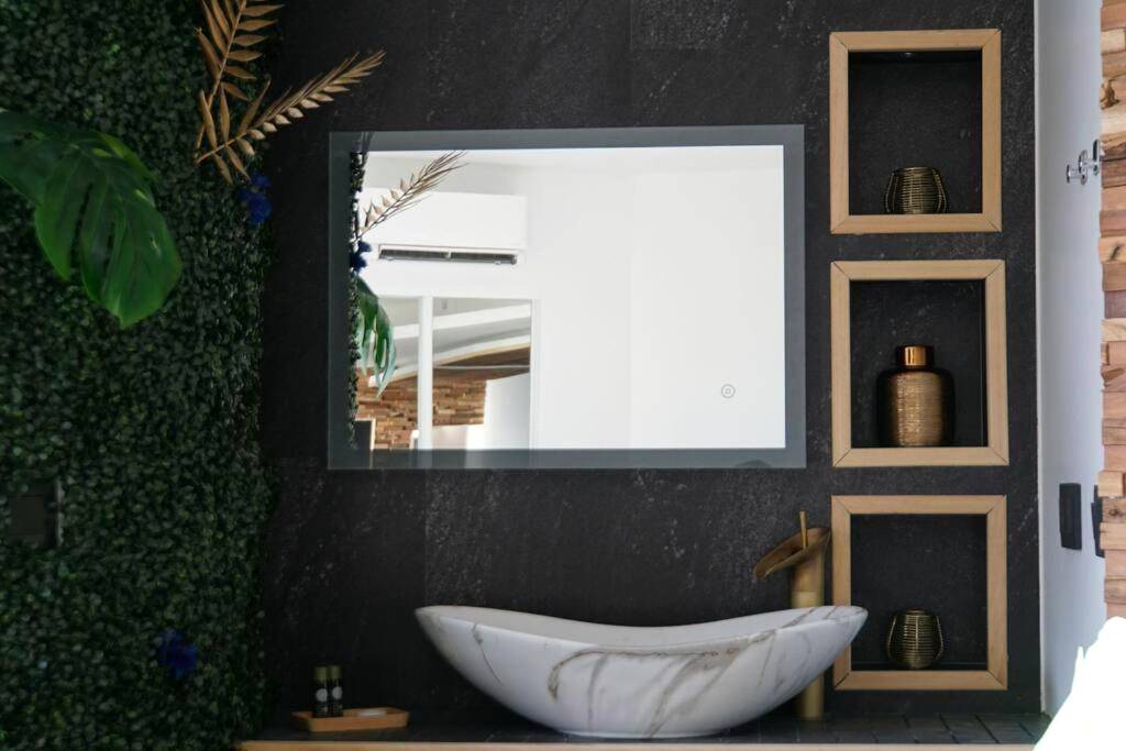 Photo du logement - Sunset - Six - Fours - les - Plages