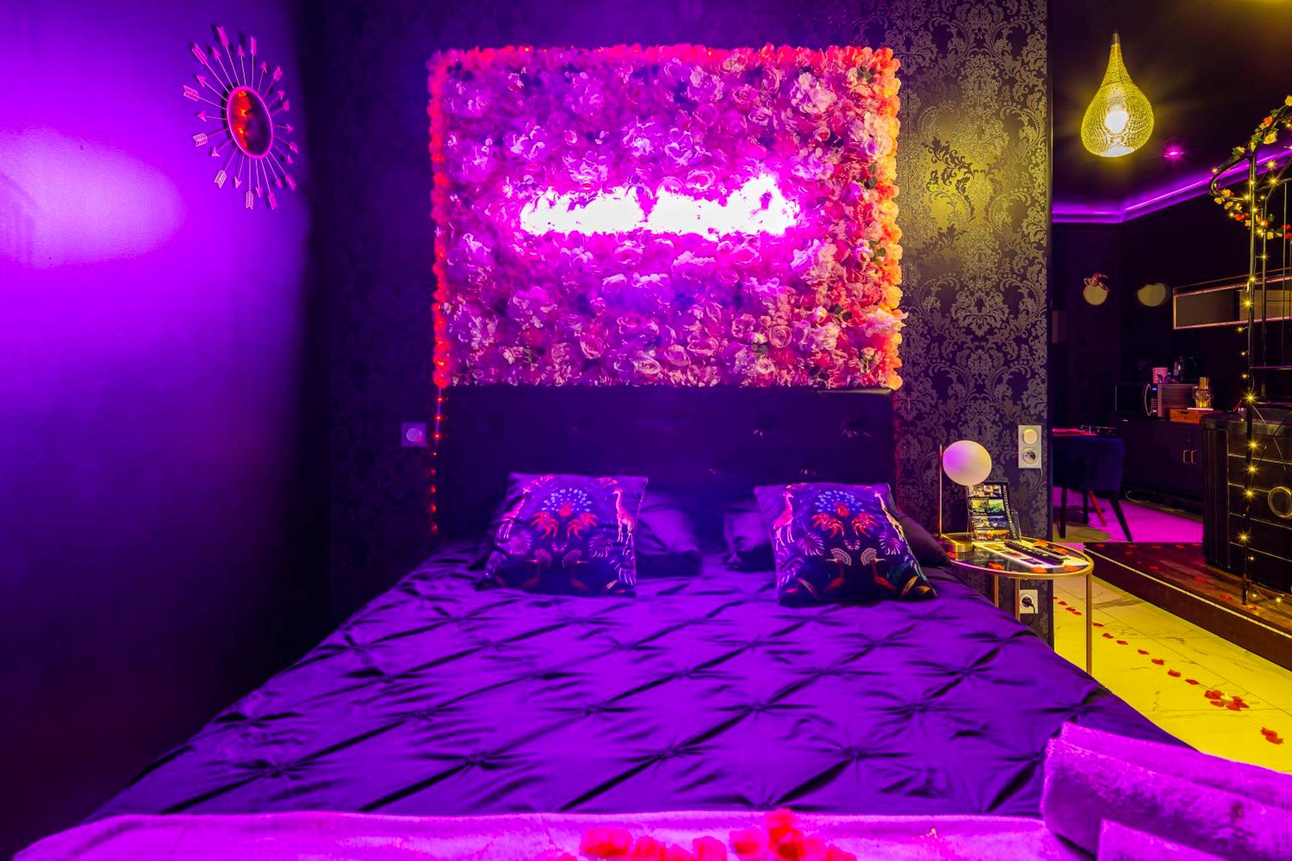 Photo du logement - Sweet SECRET'S JACUZZI - Le Breuil