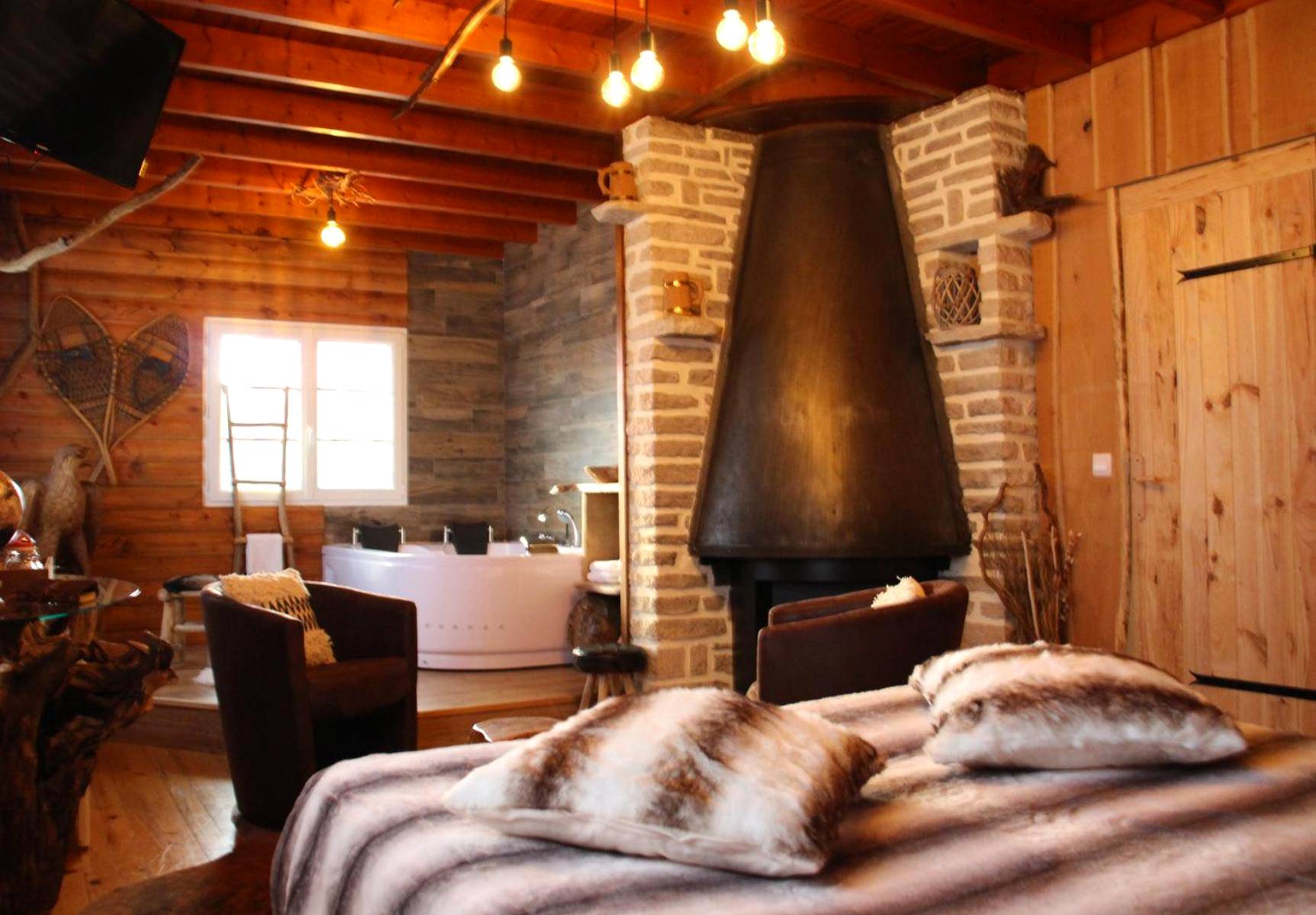 Vue du logement - Love Room Trois - Rivières - SWEETS - DREAMS - Amiens - Picardie - insolite - balneo - week - end -...