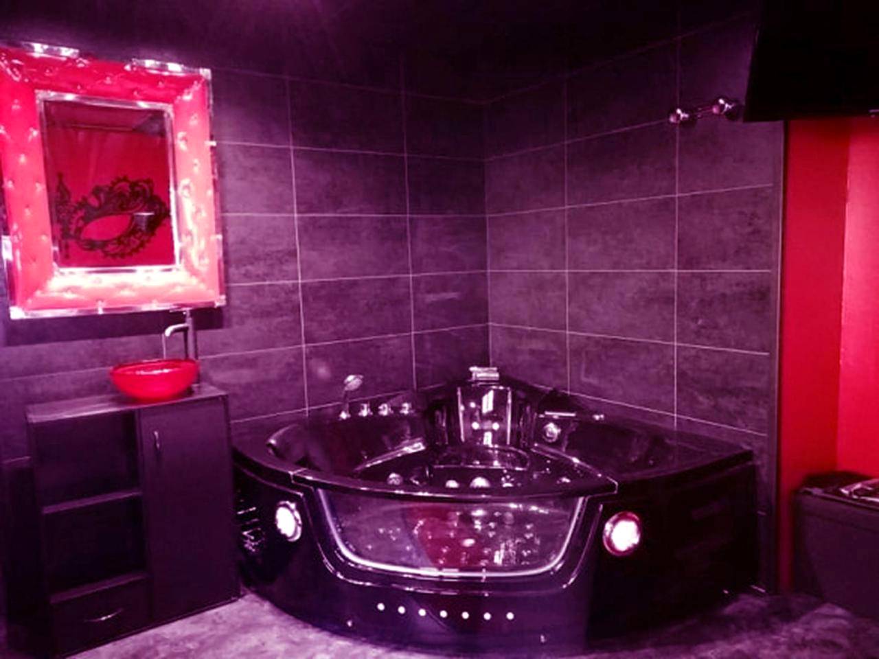 Photo du logement - SWEETS - DREAMS - Amiens - Picardie - insolite - balneo - week - end - amoureux